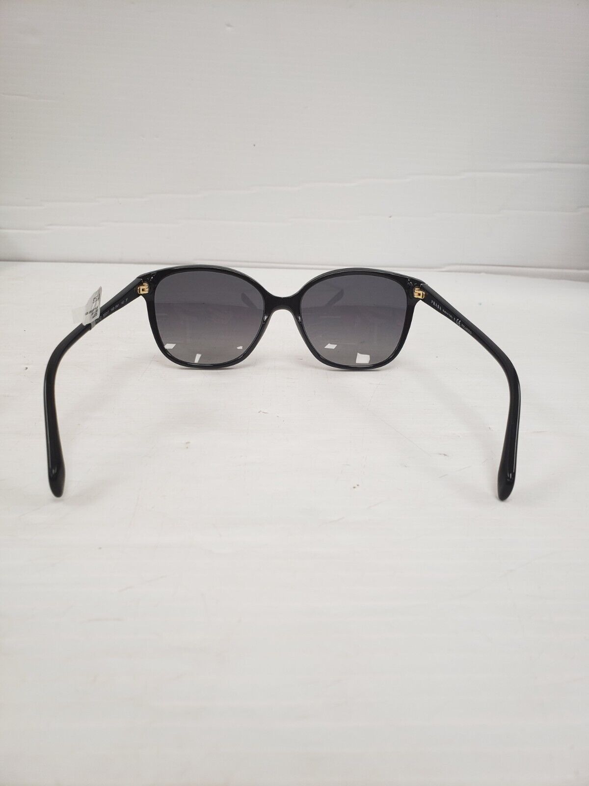 (62477-1) Prada SPR010 Sunglasses