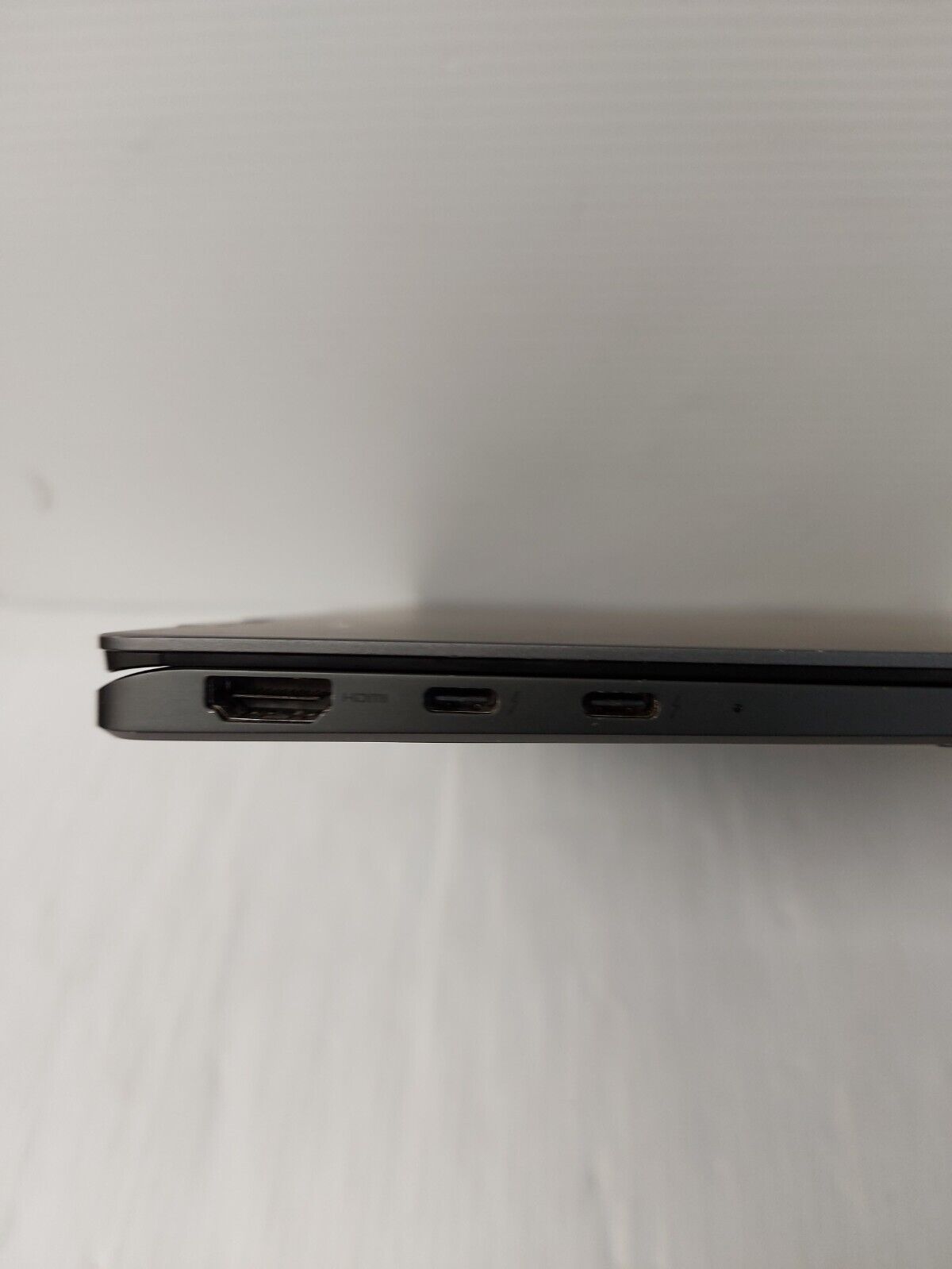 (N82060-1) Samsung NP960QFG Laptop