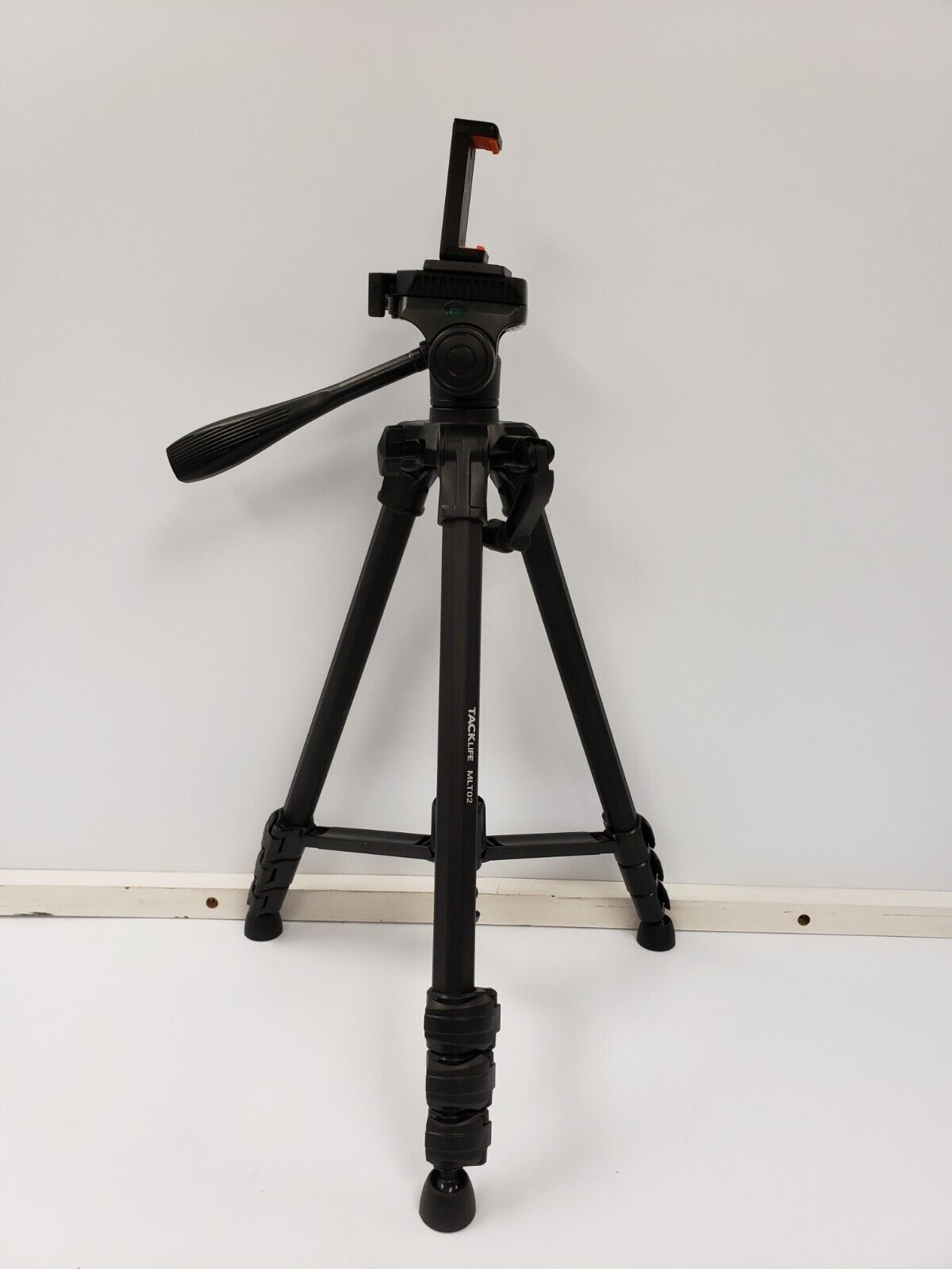 (68671-2) Tach Life MLT02 Tripod