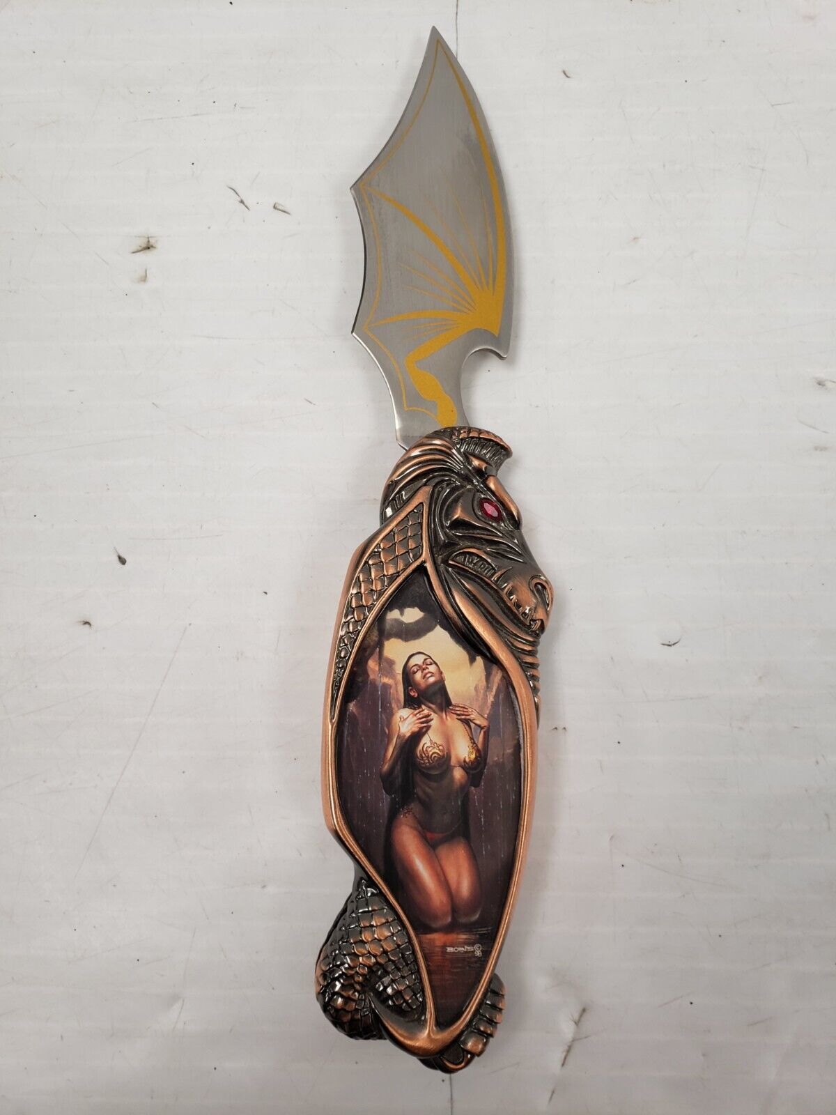 (I-35837) Franklin Mint The Mistress Of Rain Knightstone Collection Knife