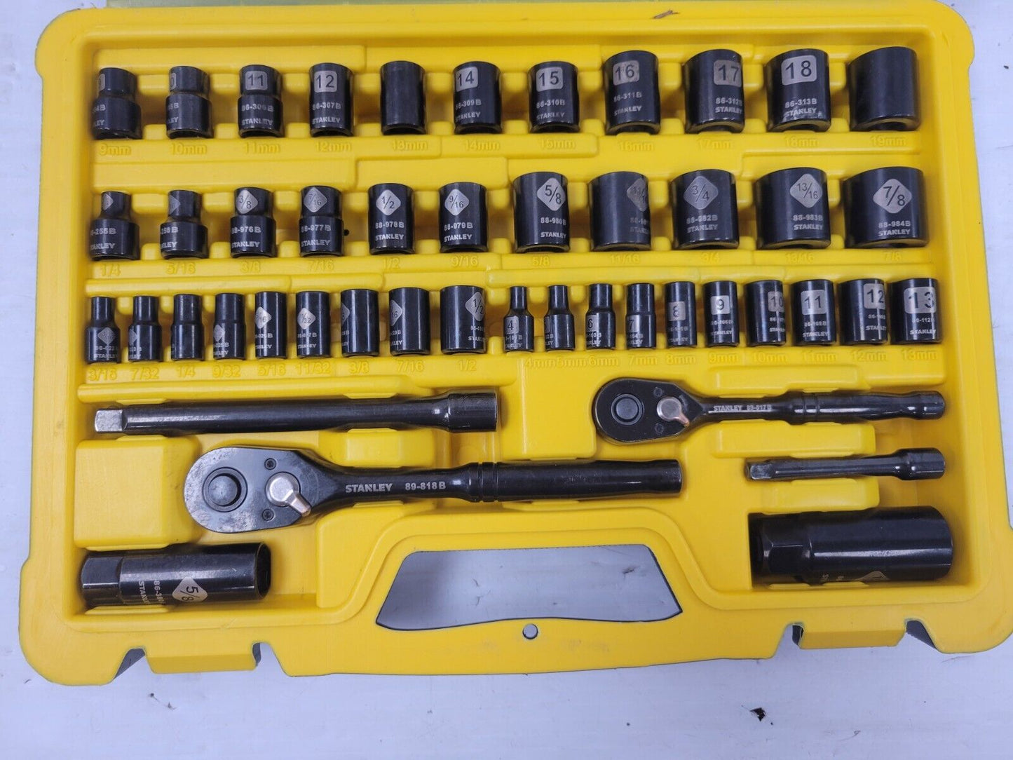 (63422-1) Stanley Stmt71658 Socket Set