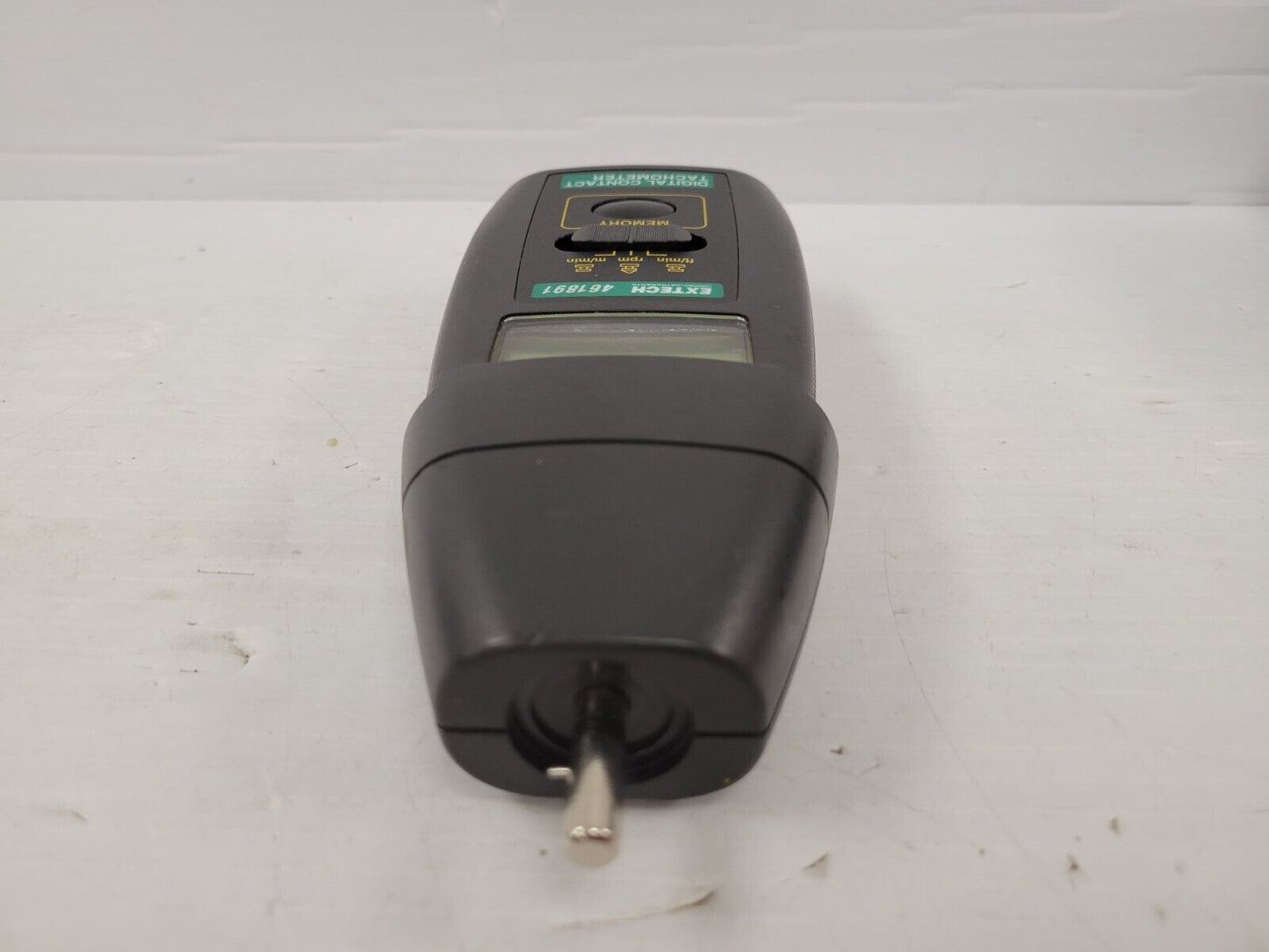 (65742-1) Extech 461891 Contact Tachometer