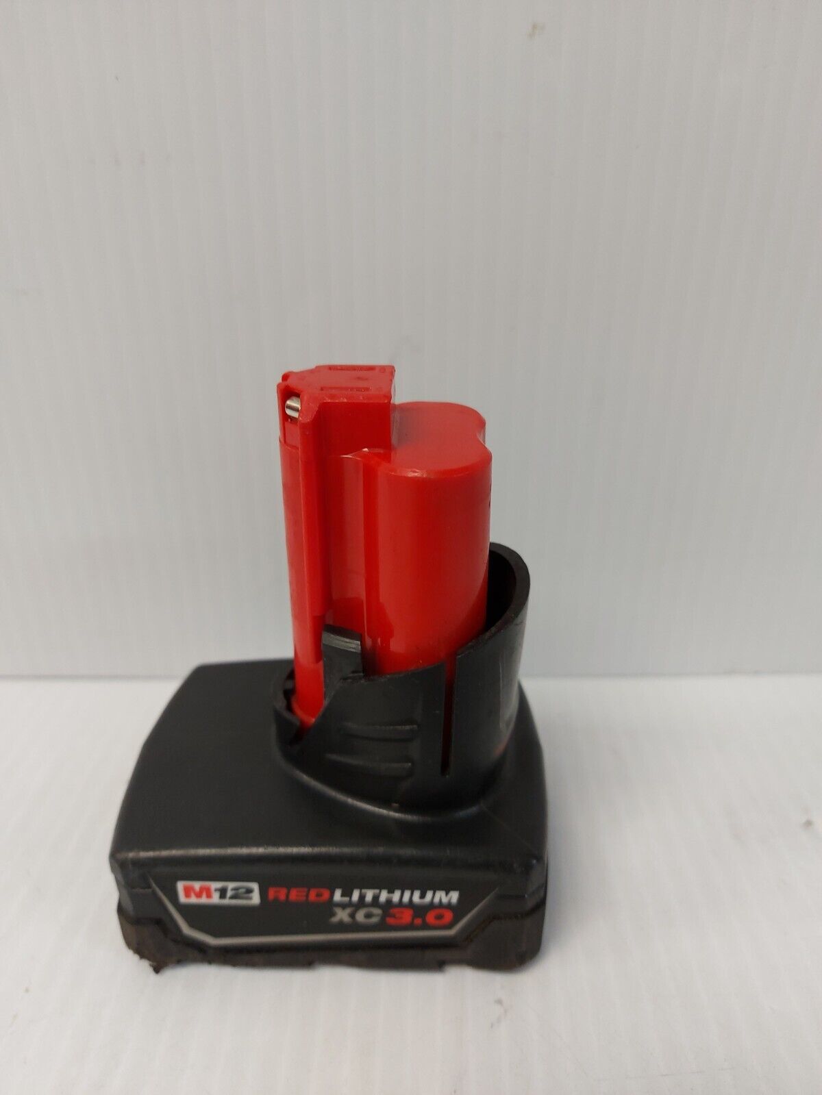 (N83536-13) Milwaukee 2526-20 Multi Tool