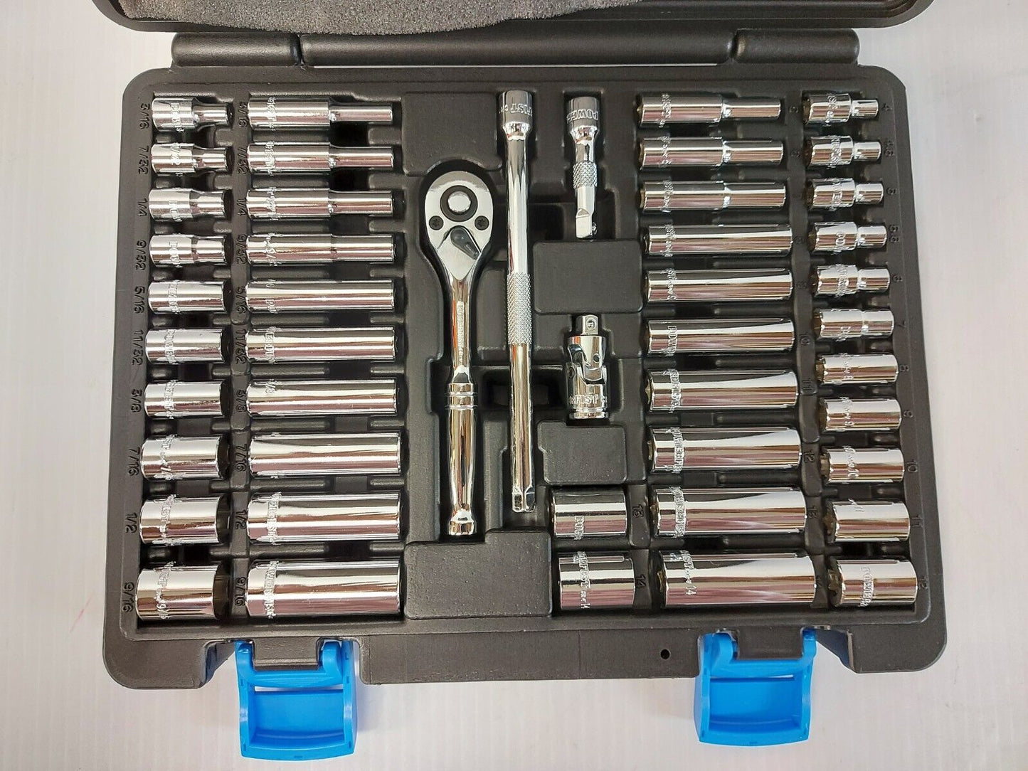 (NI-22043) Power Fist 50Pc Socket Set