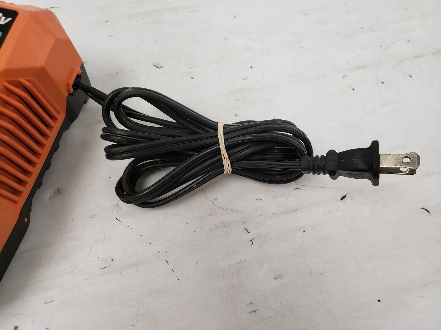 (60964-4) Ridgid R86116 Drill