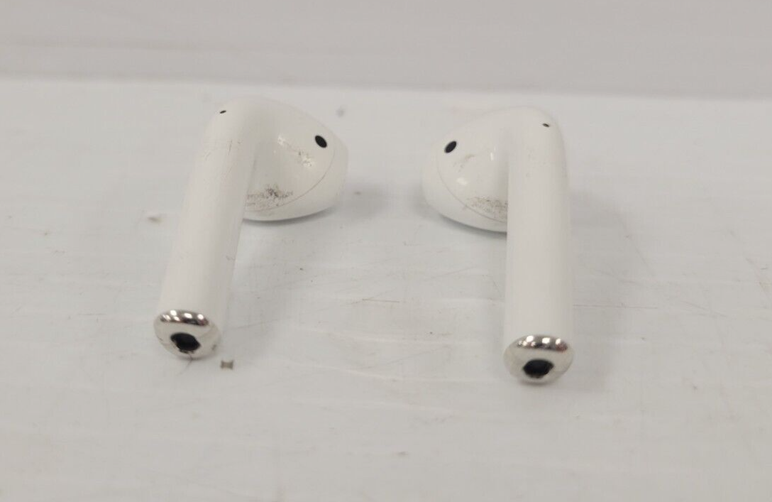 (67164-1) Apple A1602 Air Pods