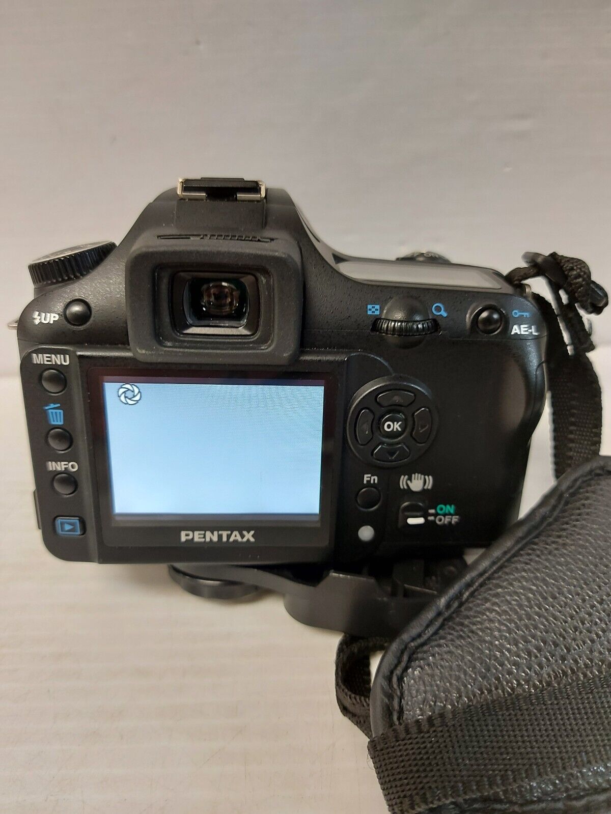 (N82039-1) Pentax K100 D Super Point and Shoot Camera  w/ 18-55mm Lens