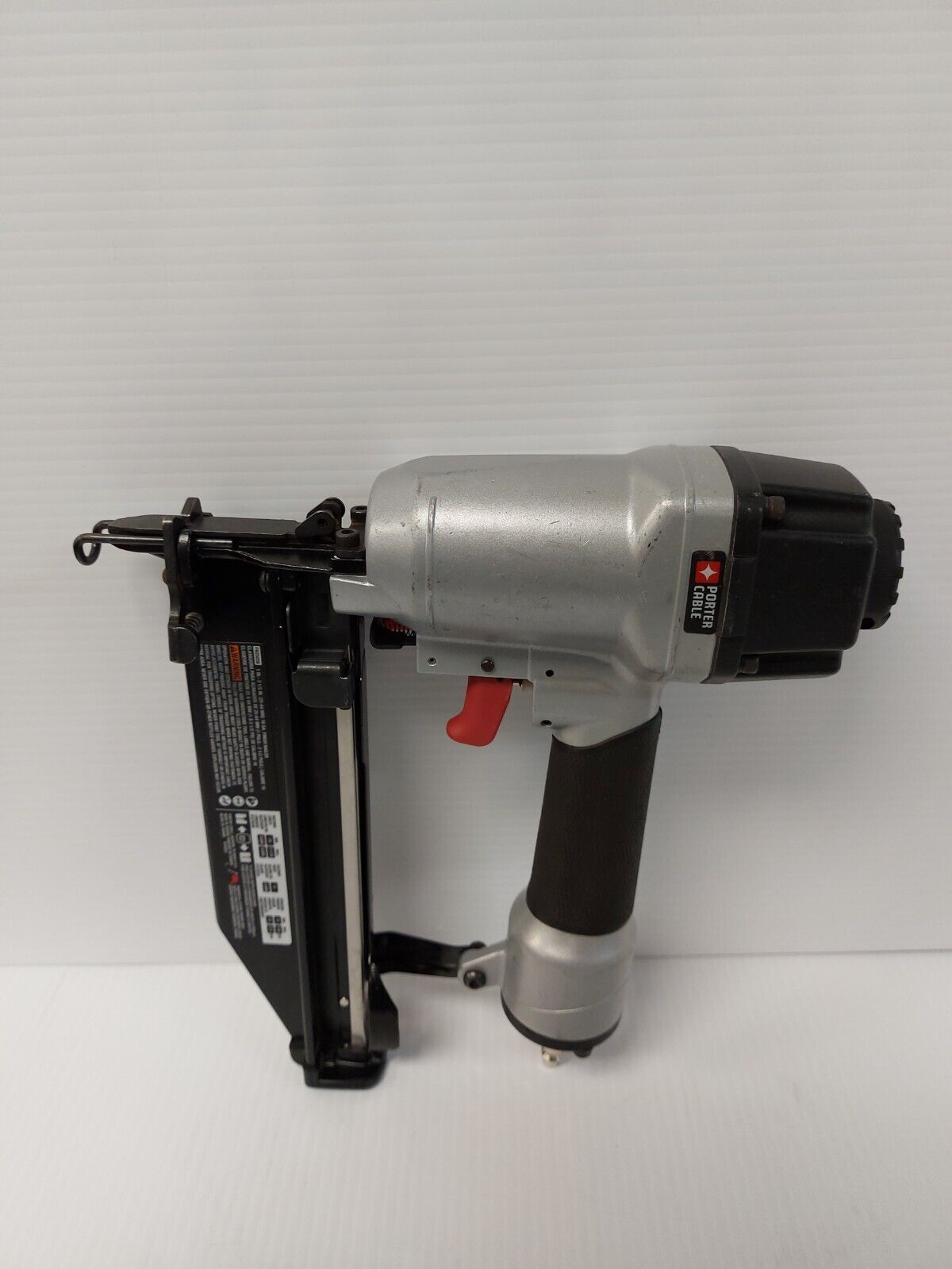 (N85126-3) Porter Cable FN25053 Air Nailer