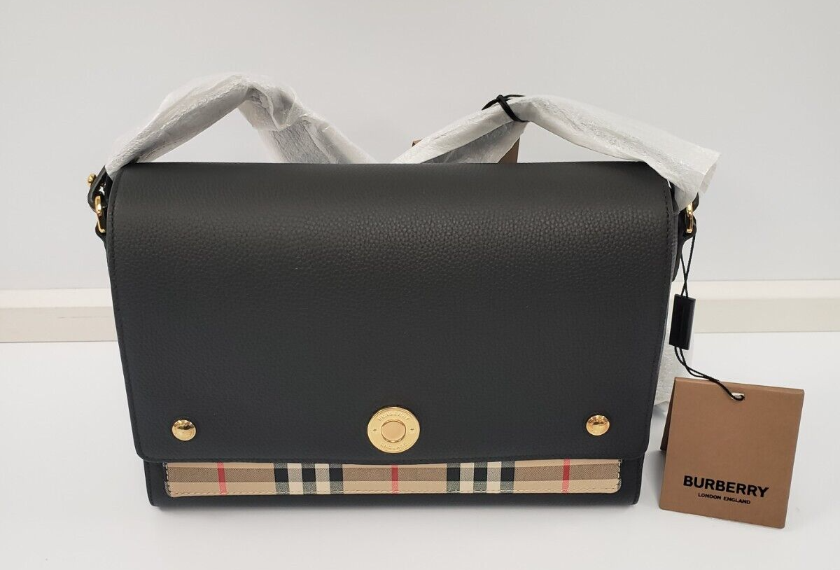 (65852-2) Burberry Crossbody Purse