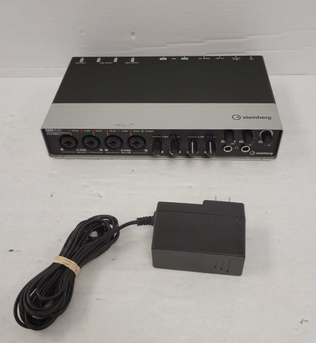 (62831-1) Steinberg UR44 Audio Interface