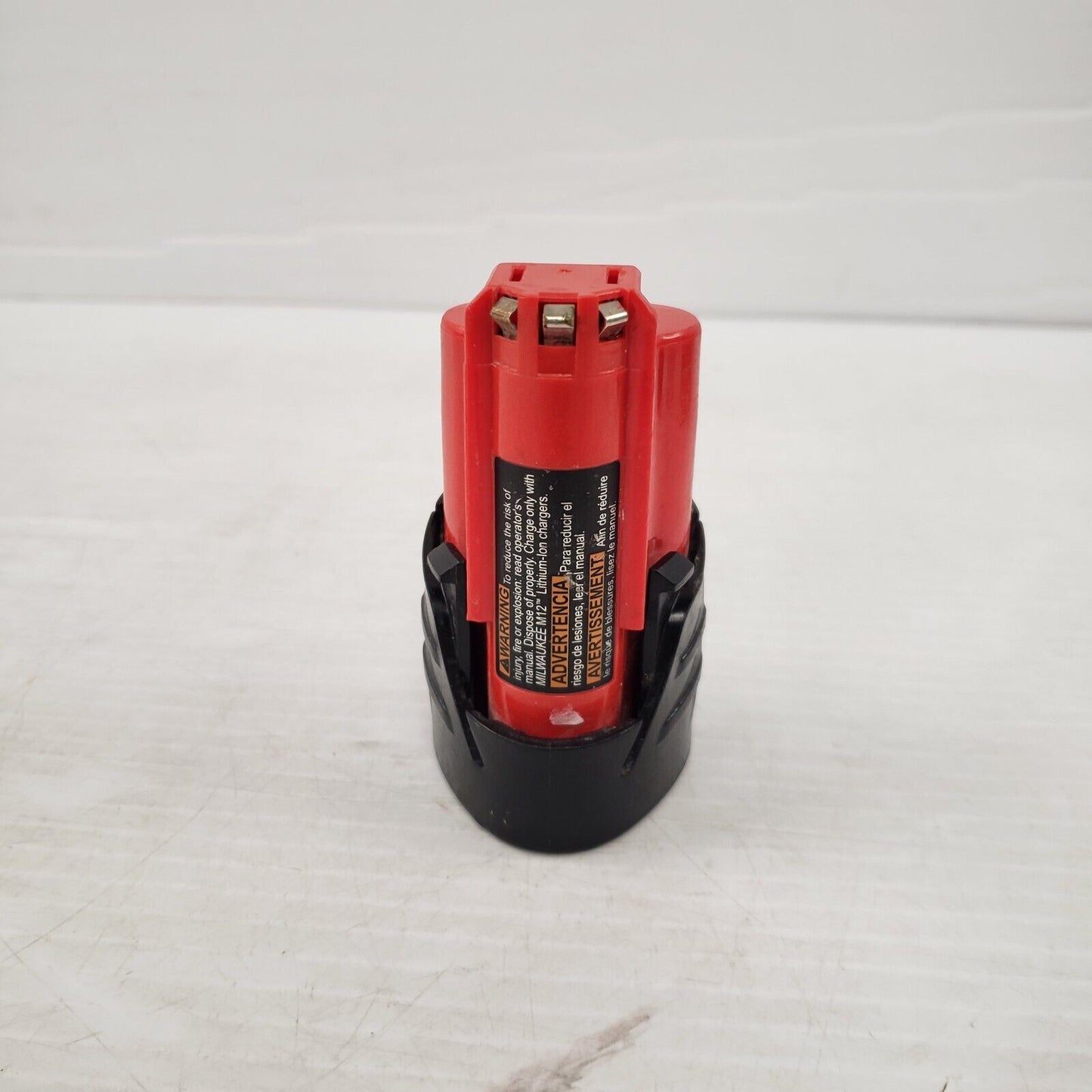 (I-34330) Chargeur et batterie Milwaukee 48-59-2401-1,5 Ah