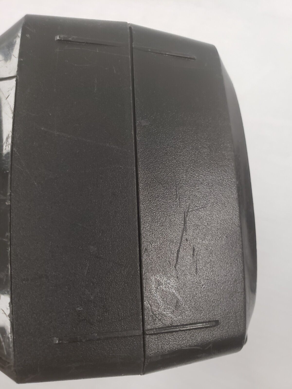 (I-27779) Protecteur de surtension W-Box Technologies 350 VA