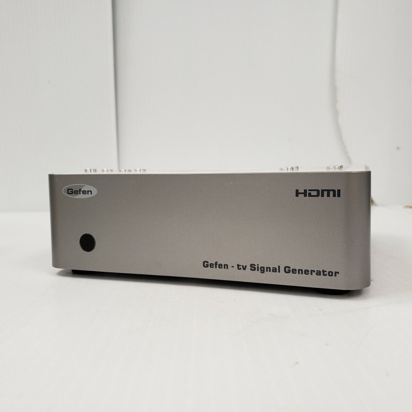 (I-3110) Genfen EXTGEFENT TV Signal Generator