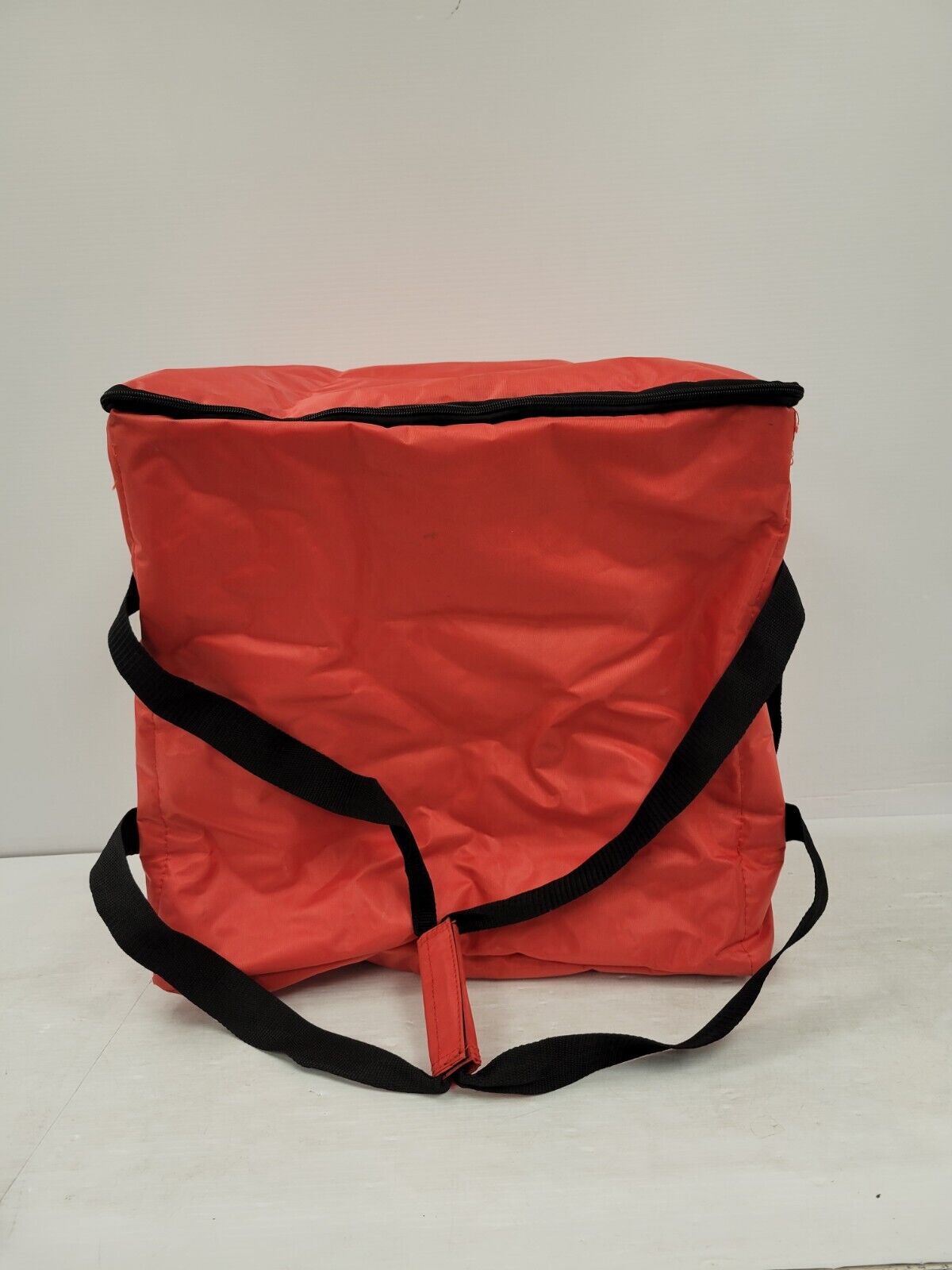 (54527-3B) Sacs de livraison de nourriture Rubber Maid