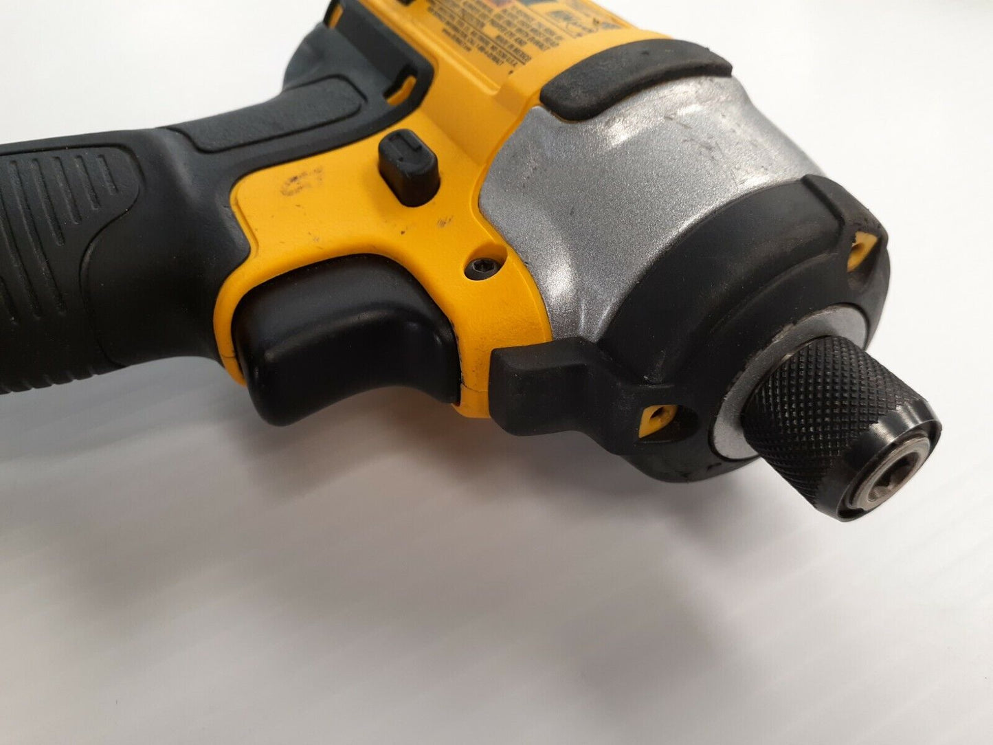 (N15810-1) Dewalt Impact Driver