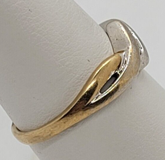 (NI-1557) Ladies 10K Dual Gold Ring