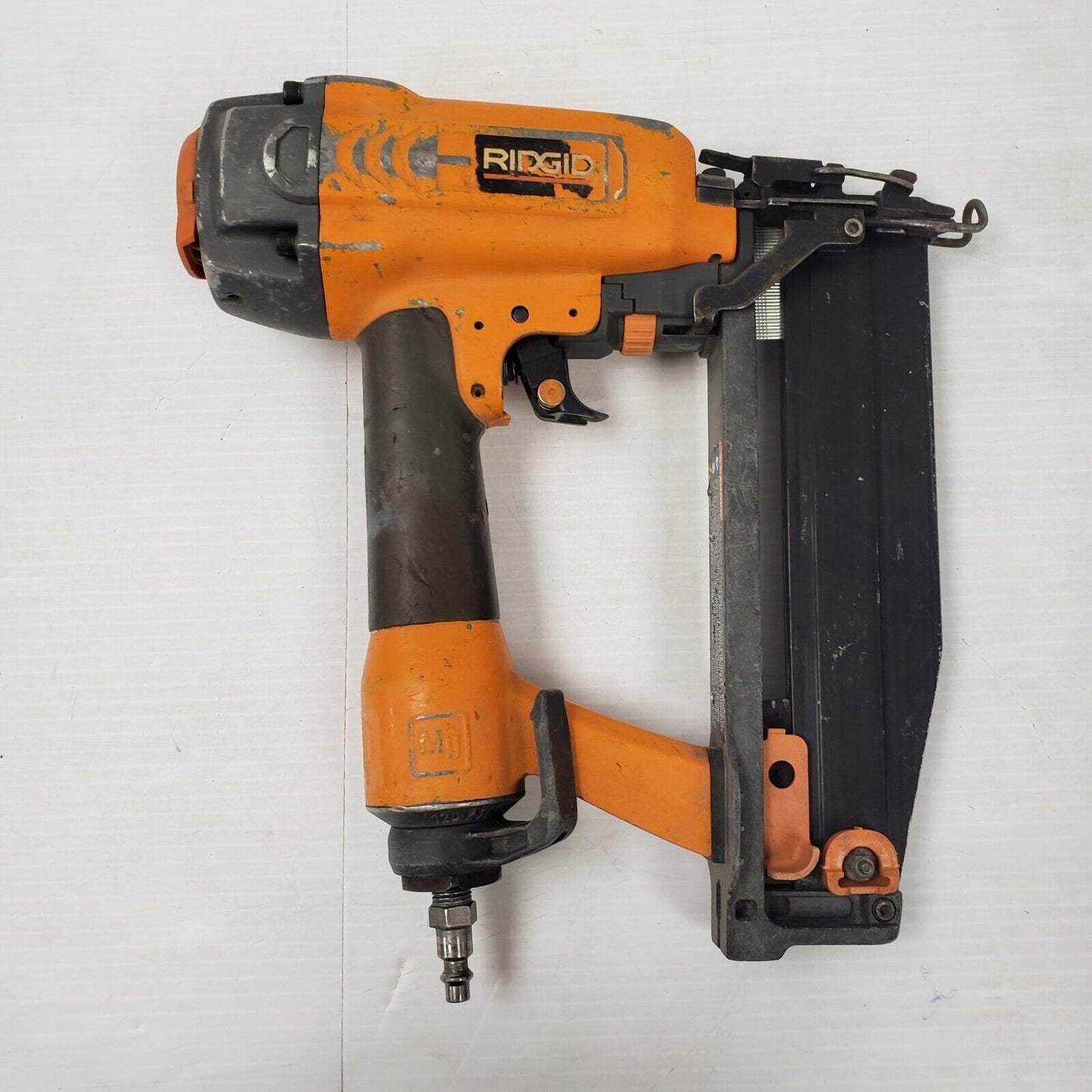 (47037-1) Cloueuse Ridgid R250SFA