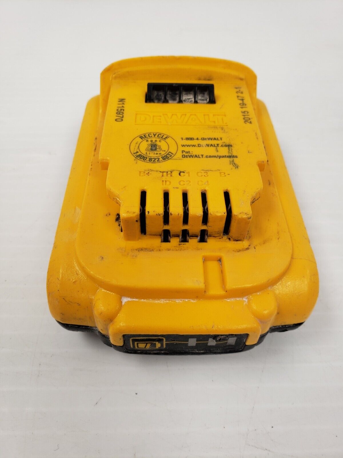 (47129-2) Batterie Dewalt DCB203-2,0 Ah