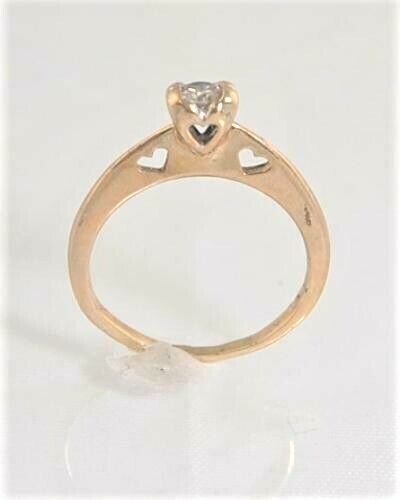 (I-6460-352) 14k gold diamond solitaire ring