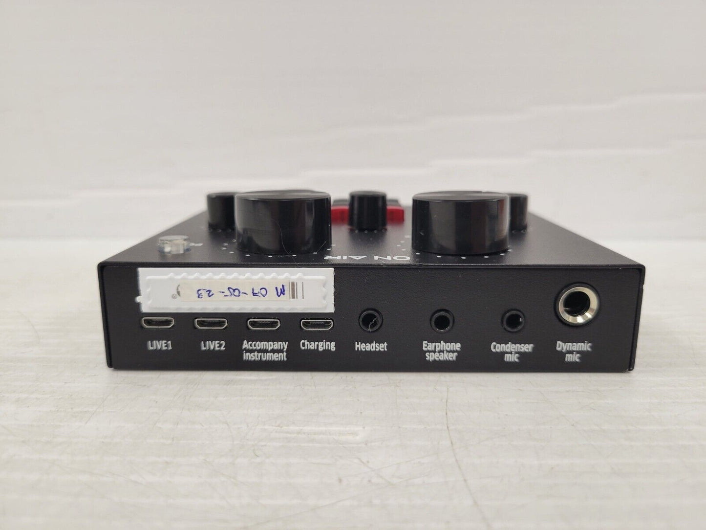 (I-34696) No Name On Air Mini Mixer