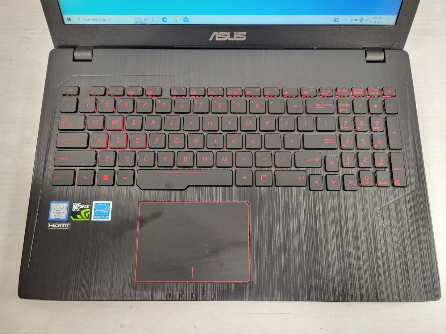 (51325-1) Asus FX53V  Gaming Laptop