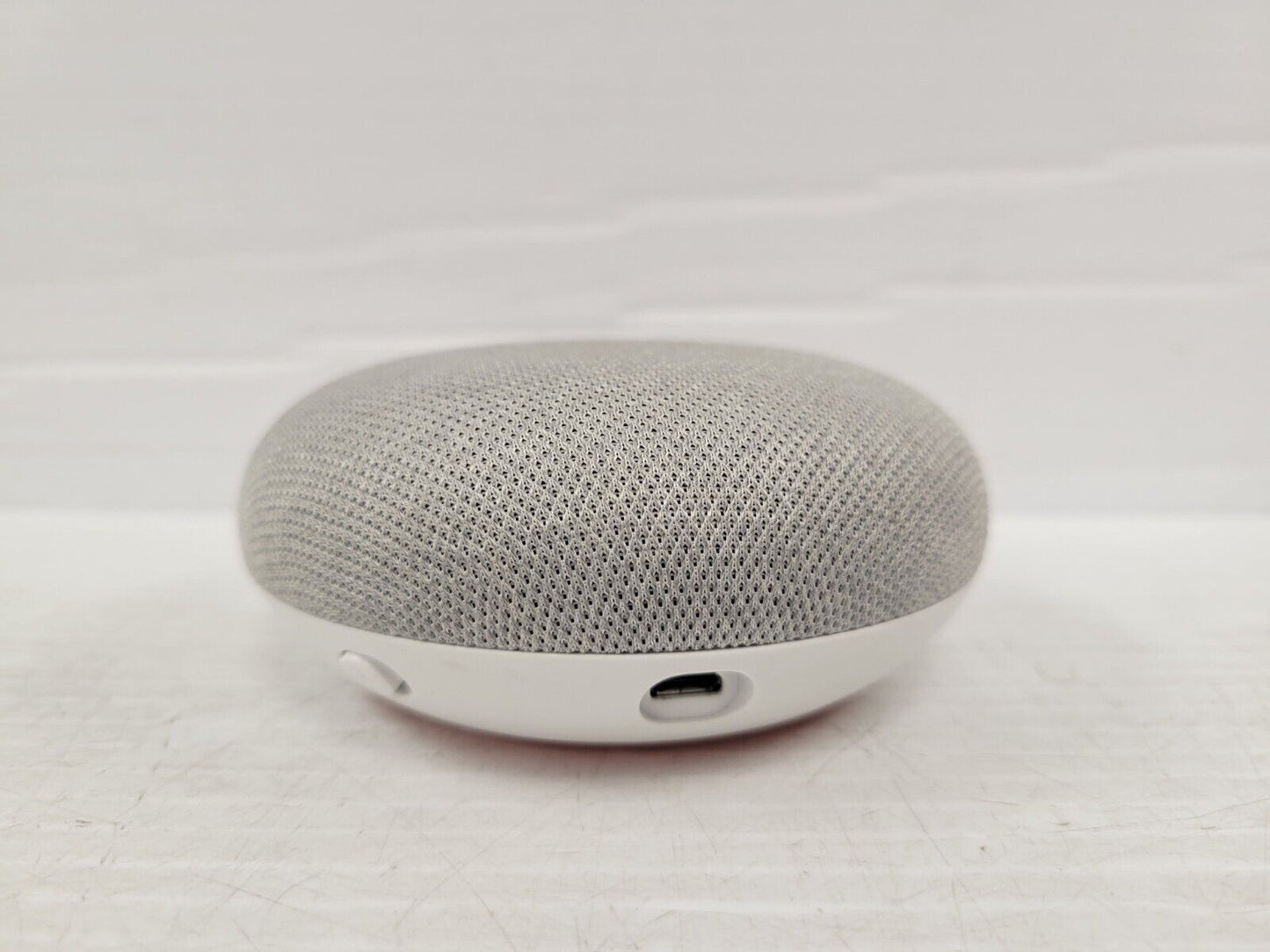 (55316-1) Google H0A Smart Speaker