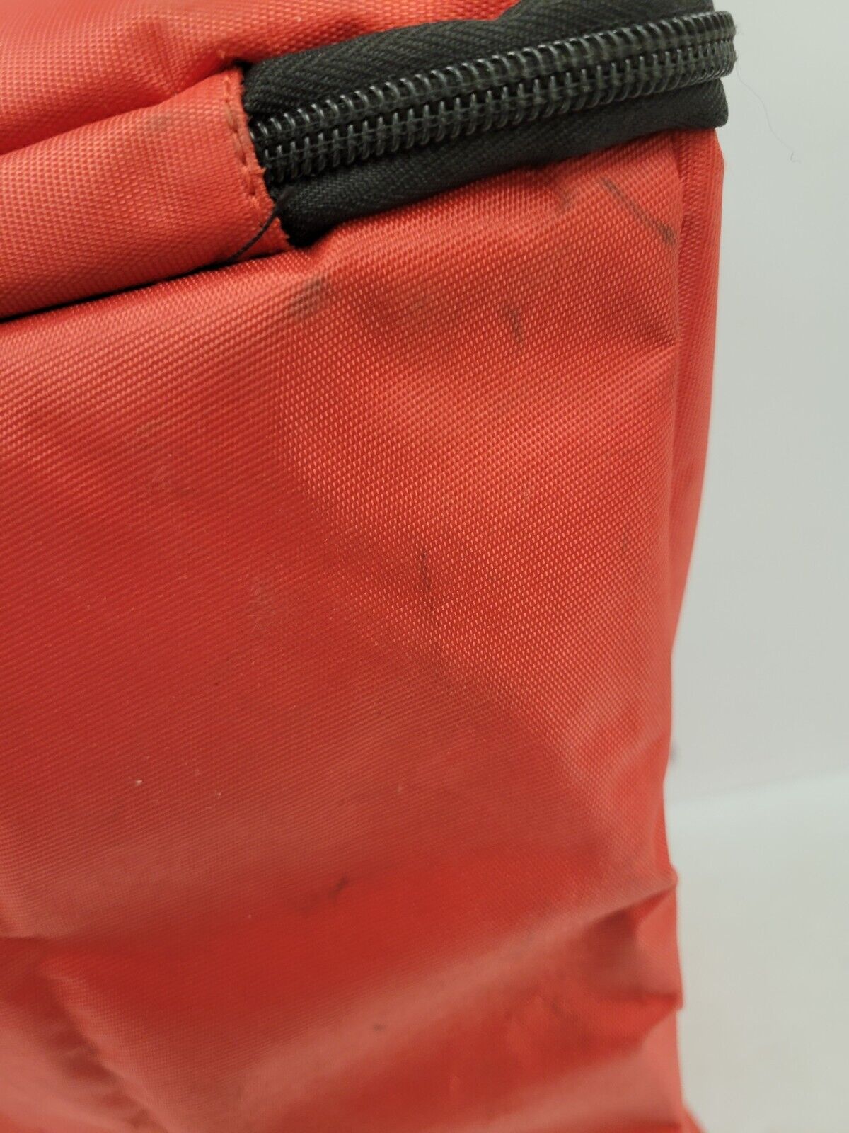 (54527-3B) Sacs de livraison de nourriture Rubber Maid