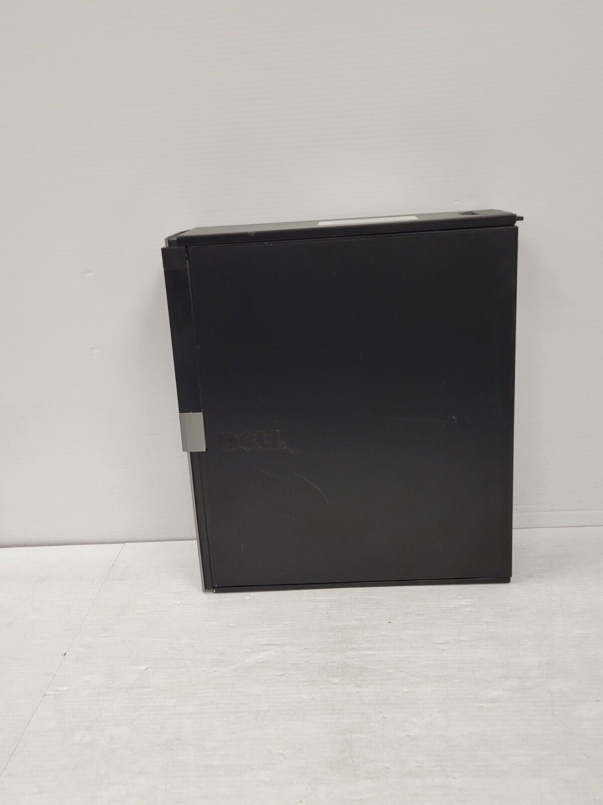 (29868-1) Tour de bureau Dell Optiplex 980