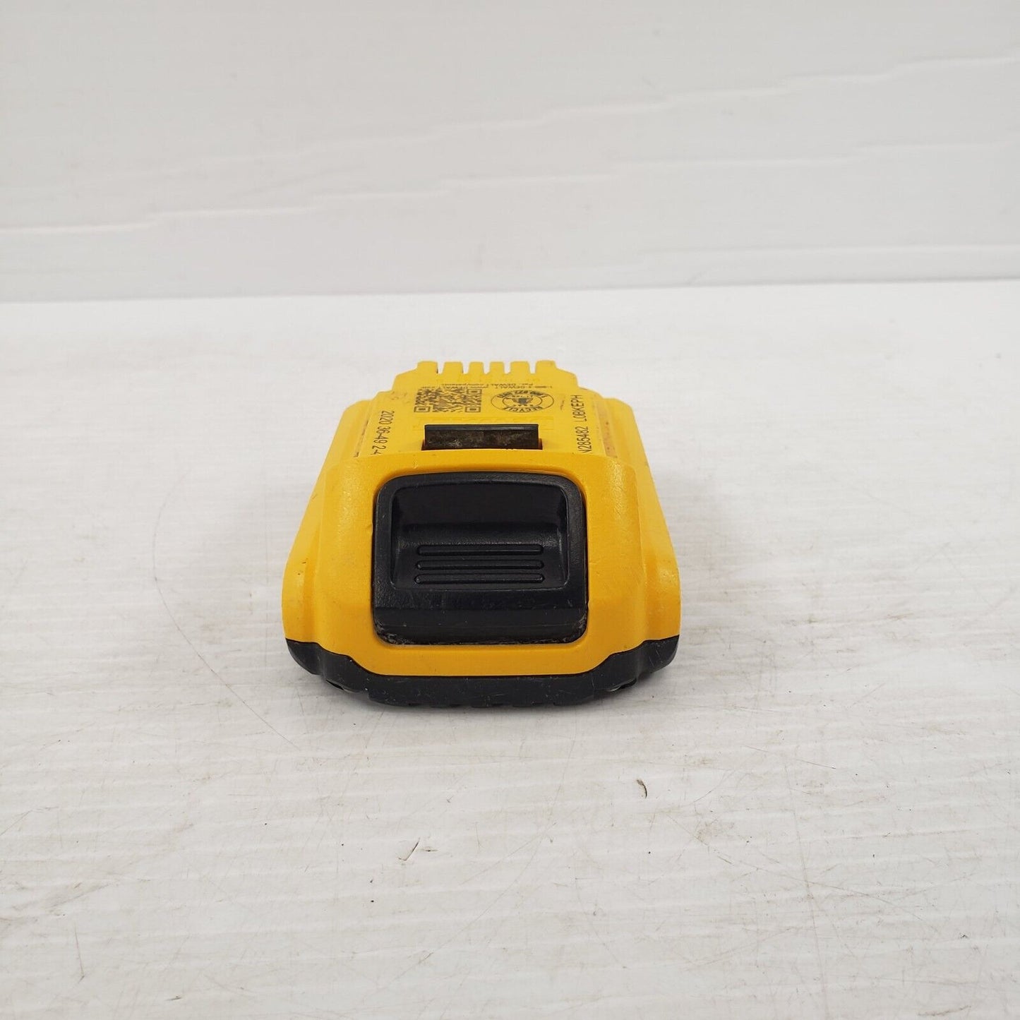 (I-34475) Dewalt DCB203 20V 2.0AH Battery