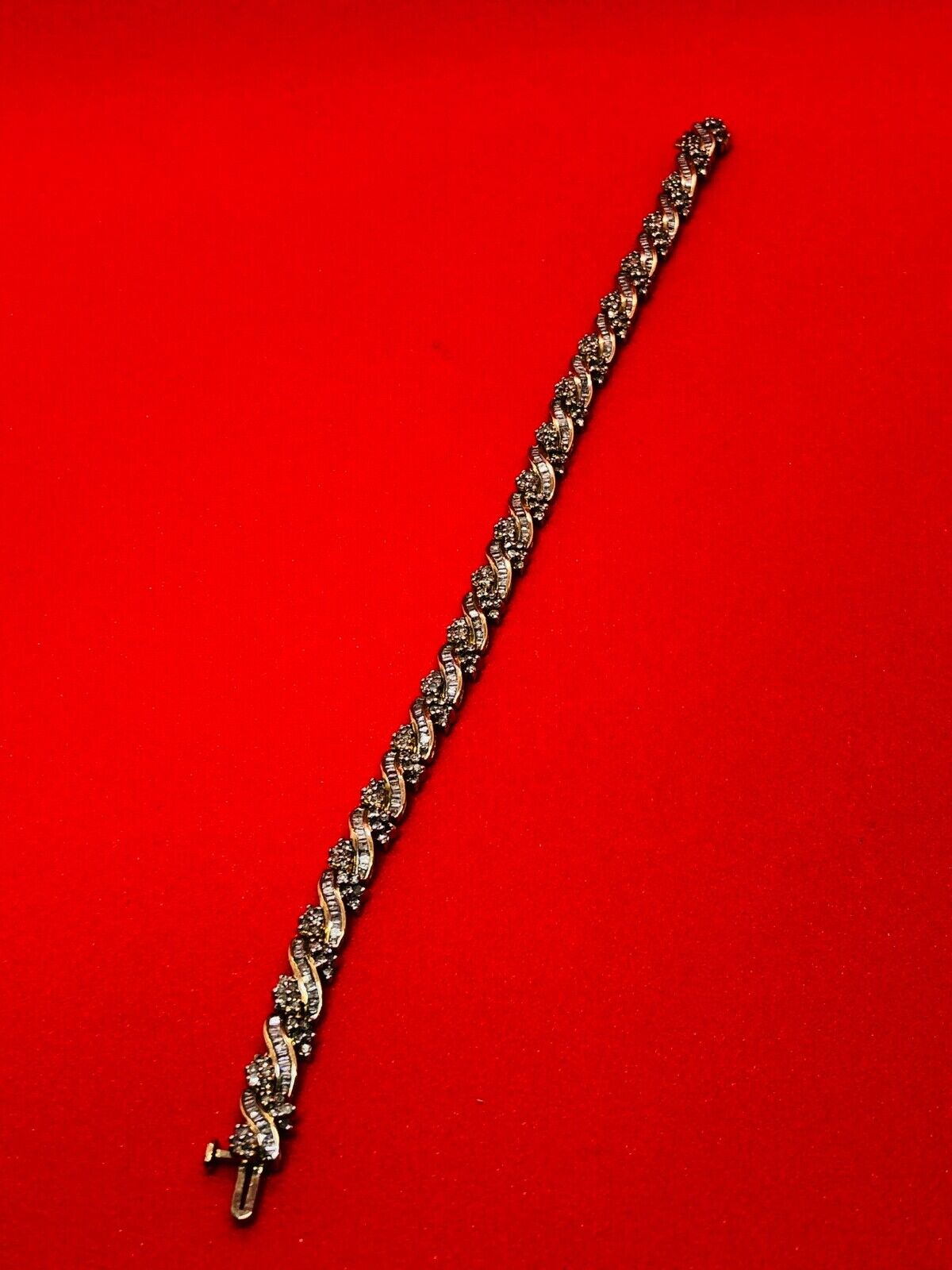 (N47913) GOLD TENNIS BRACELET - 10k, 220 Round, 220 Baguette Cut Diamonds