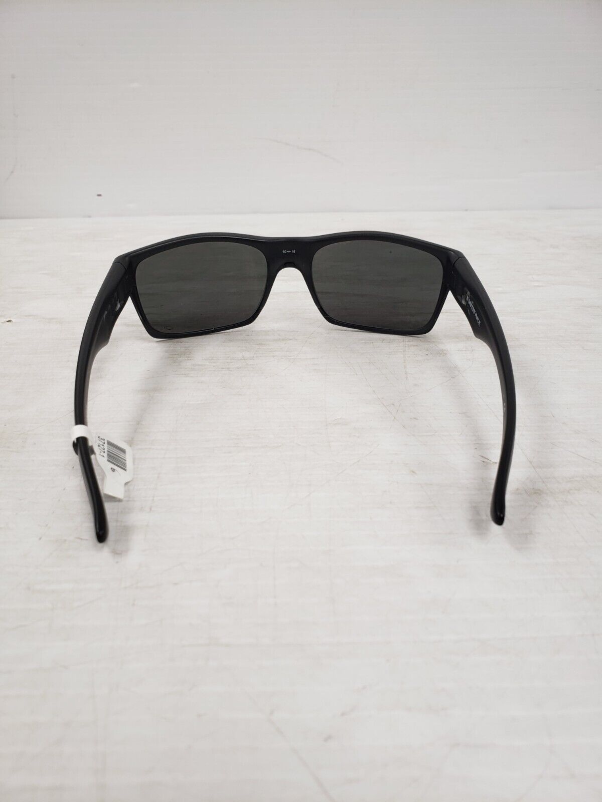 (37127-1) Oakley Two Face Sunglasses