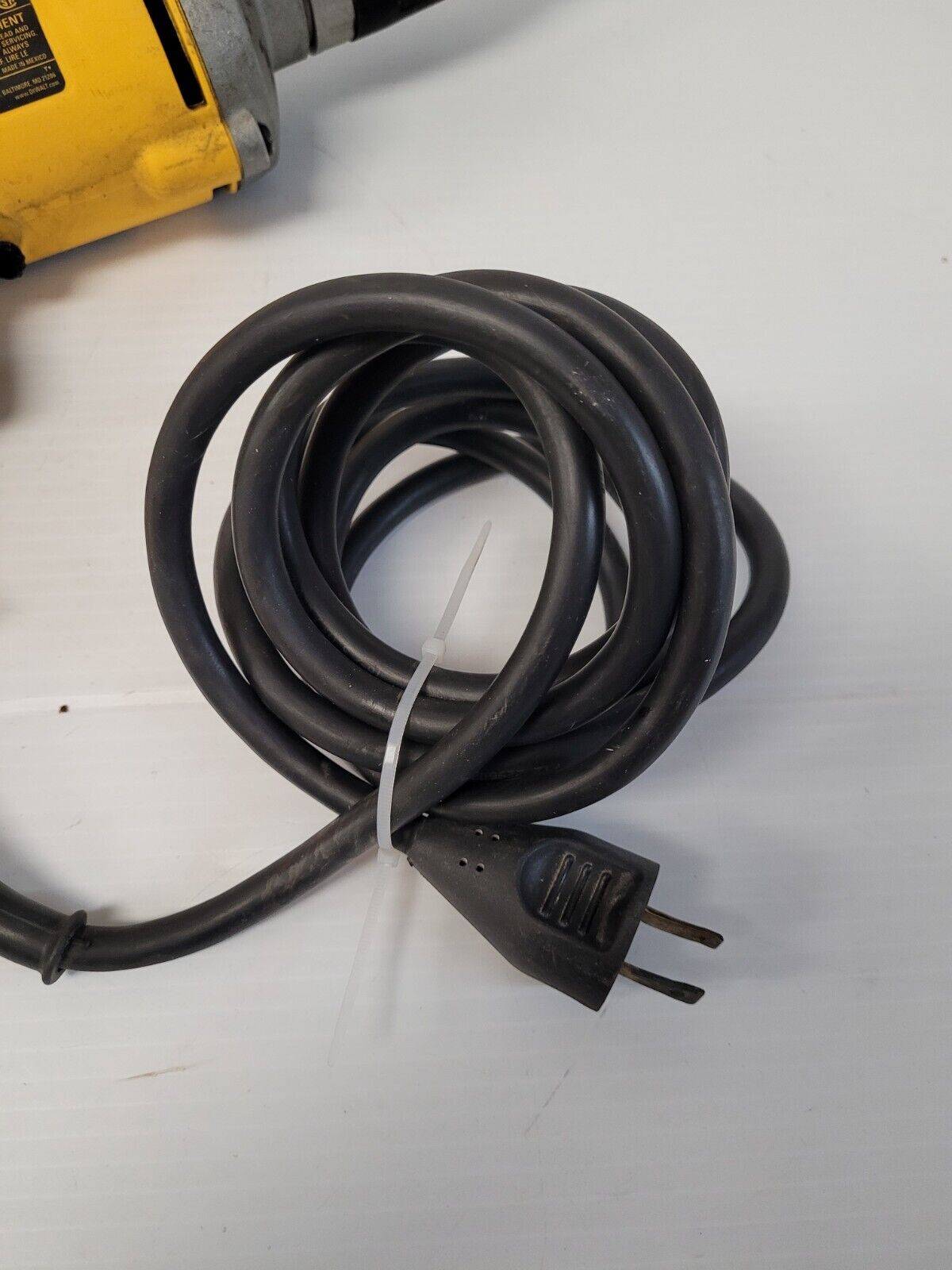 (N75064-1) Dewalt DW272 Drywall Screw Gun