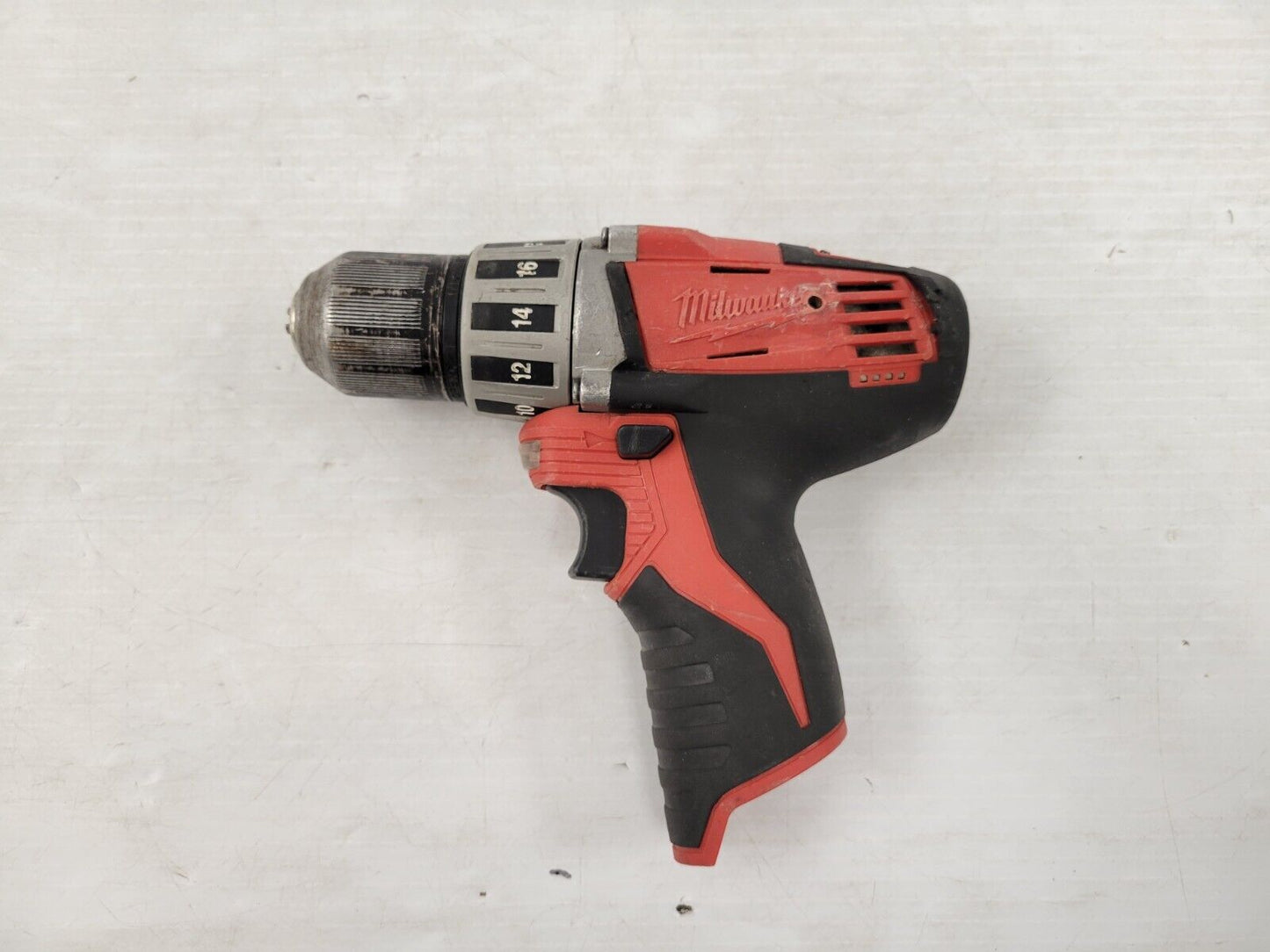 (54771-3) Milwaukee 2410-20 Drill