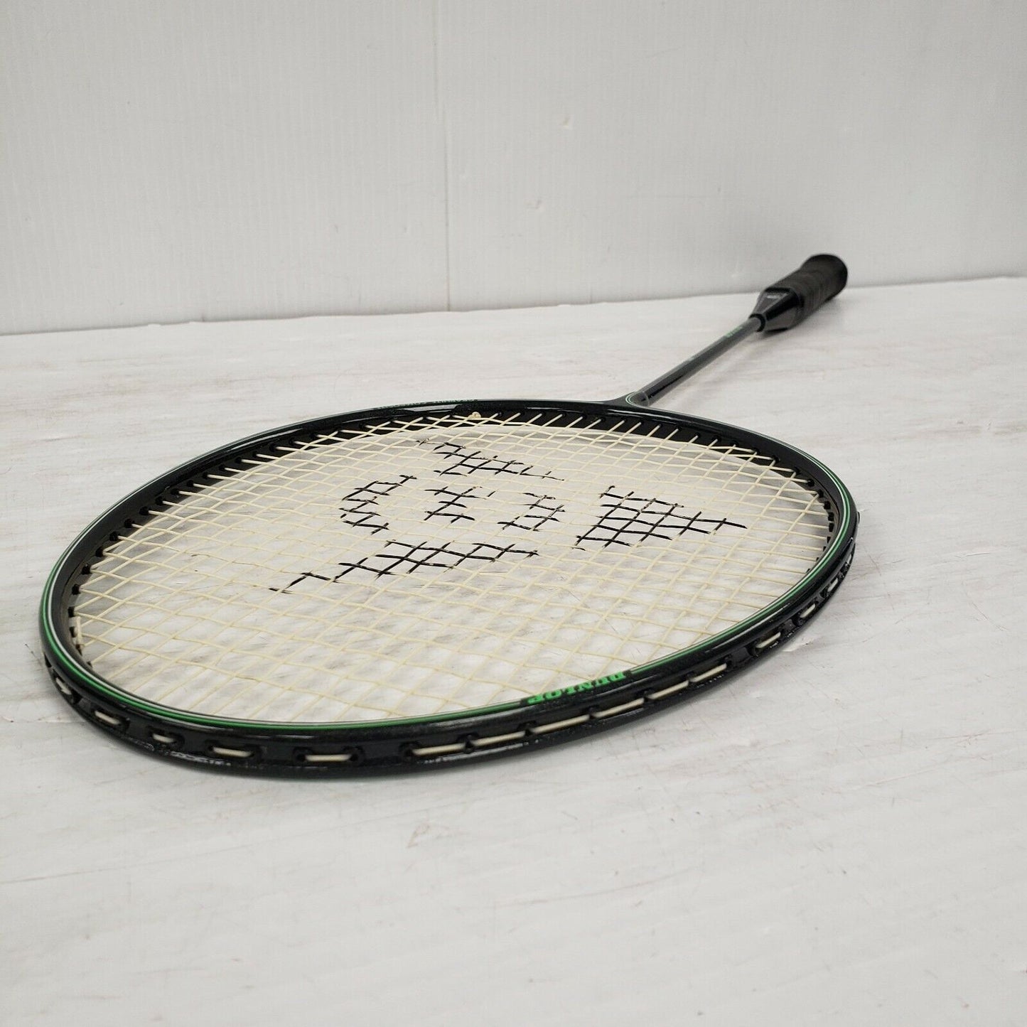 (I-29926) Dunlop Max Pro Badminton Racket