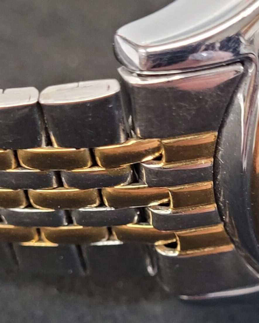 (N13115-1) Timex SR621 Cell Ladies Watch