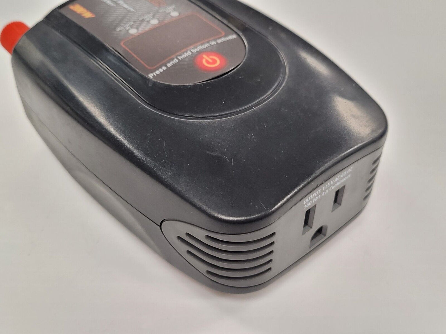(N70440-6) MotoMaster 200W Mobile Power Outlet & Inverter