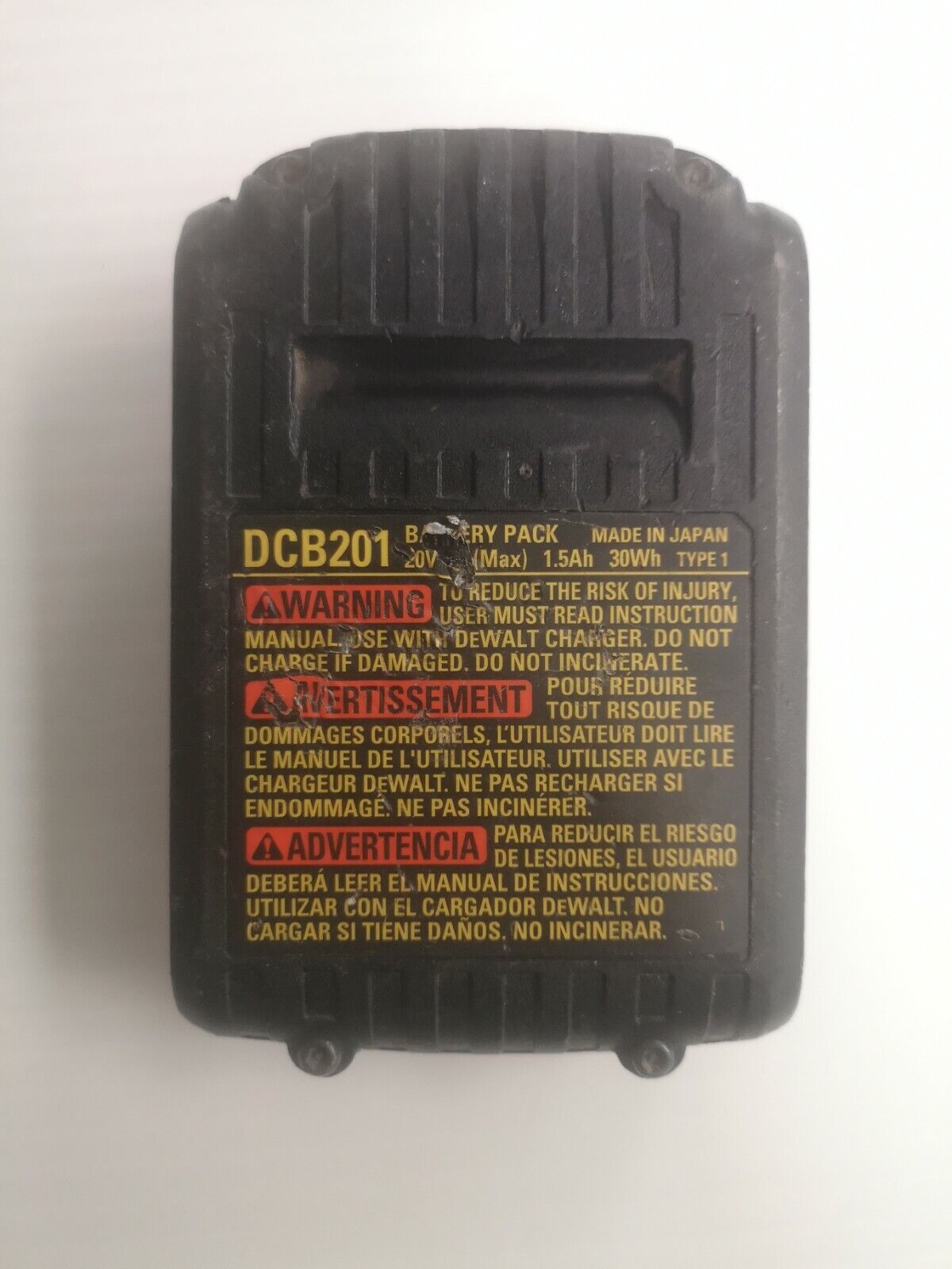 (N022623) Dewalt DCB201 Battery Pack