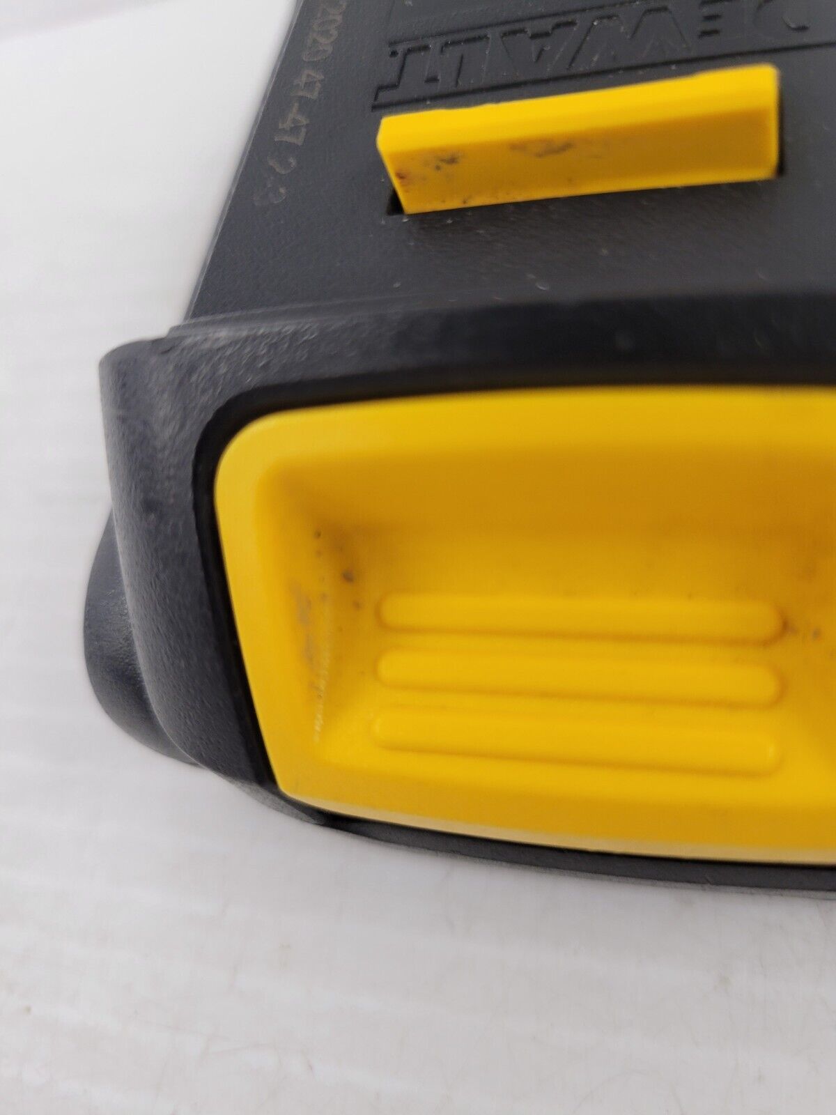 (46690-3) Batterie Dewalt DCB201-1,5 Ah