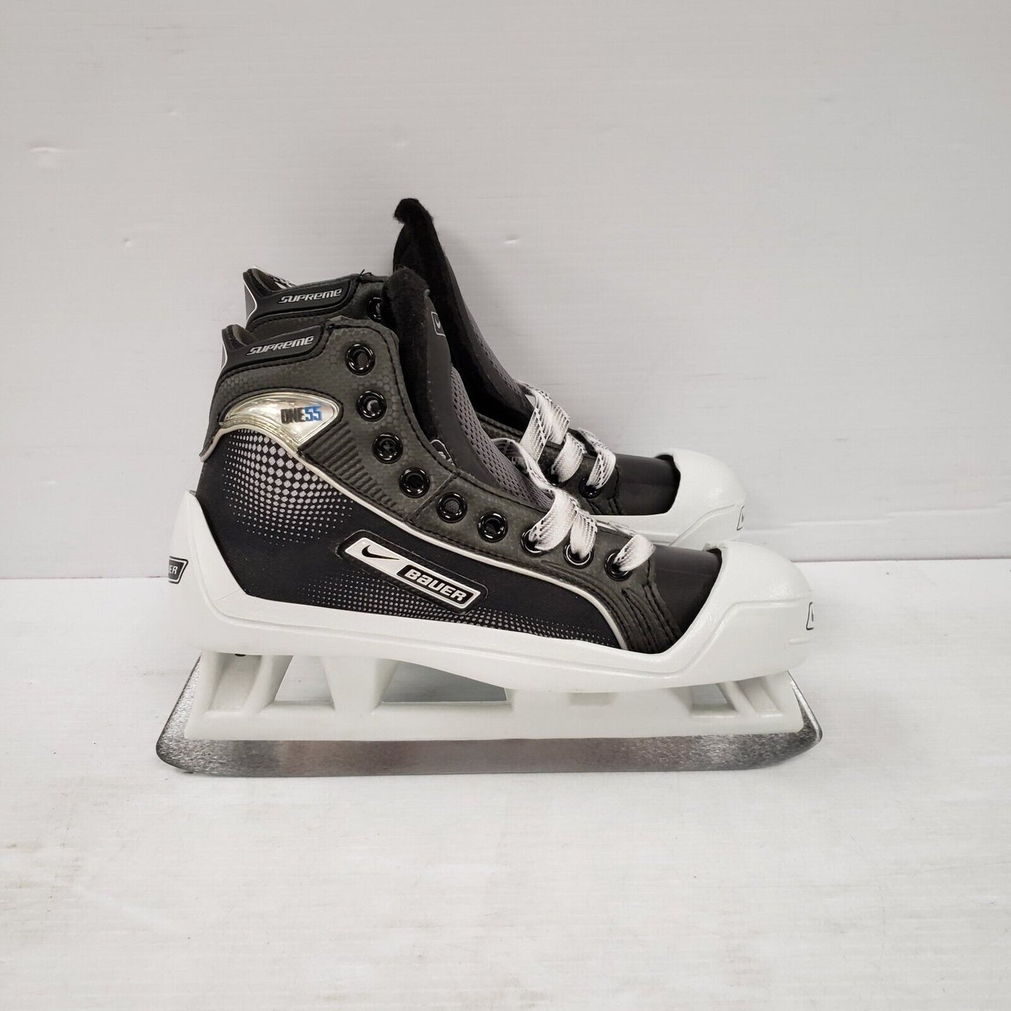 (I-10840) Bauer Lite Speed Goalie Skates - Women's Size 5