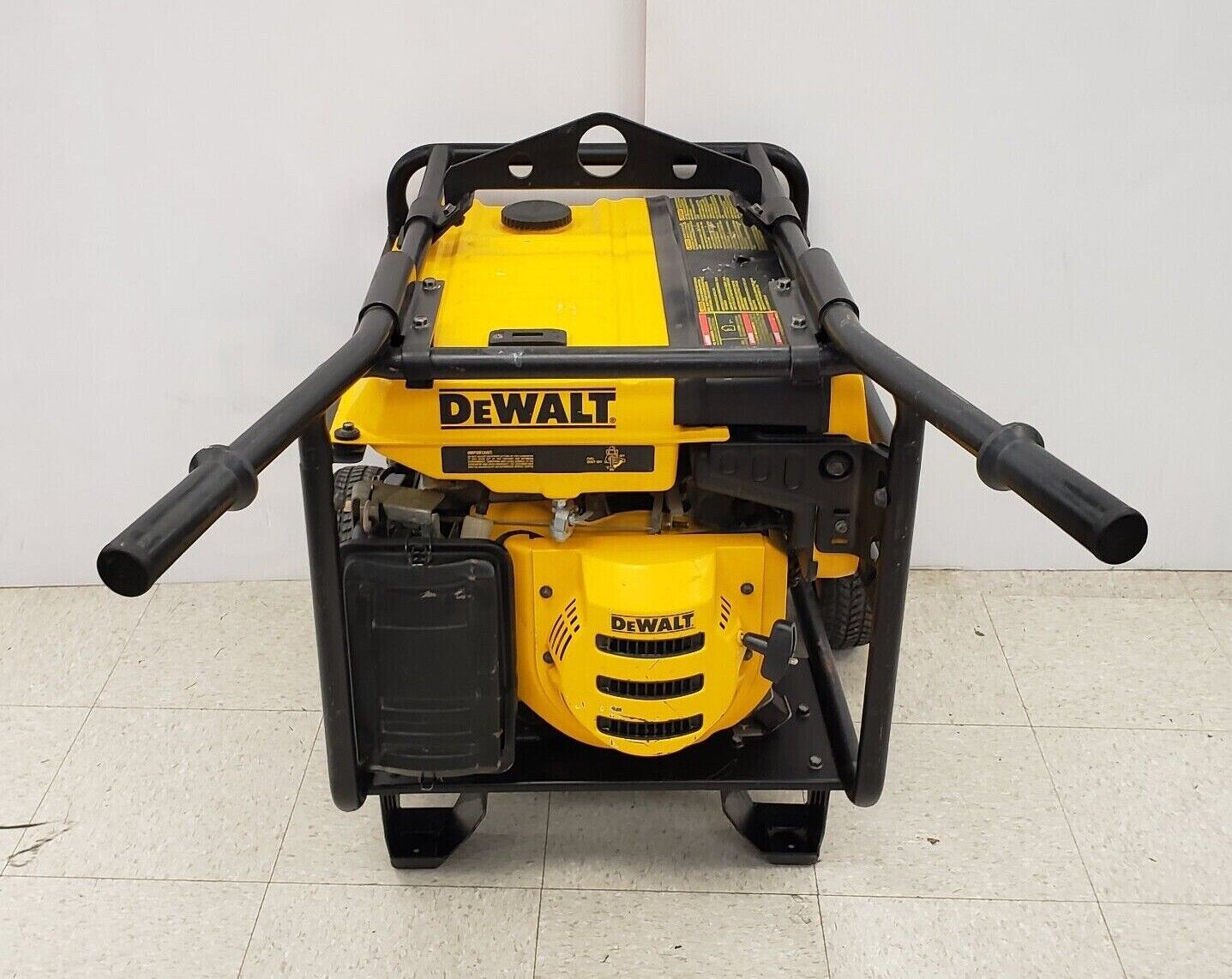 (I-29355) Générateur Dewalt DG7000B