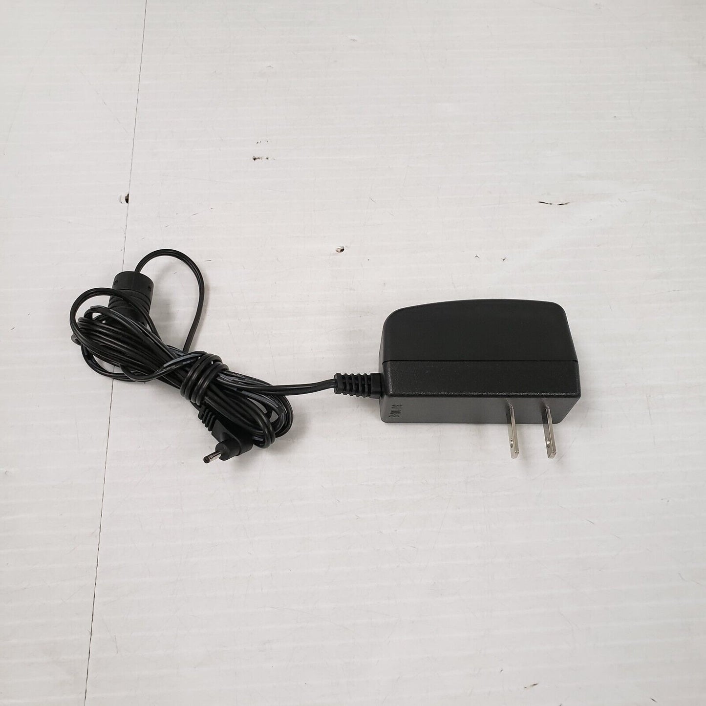 (I-14302) Pandigital RR7T2 eBook Reader
