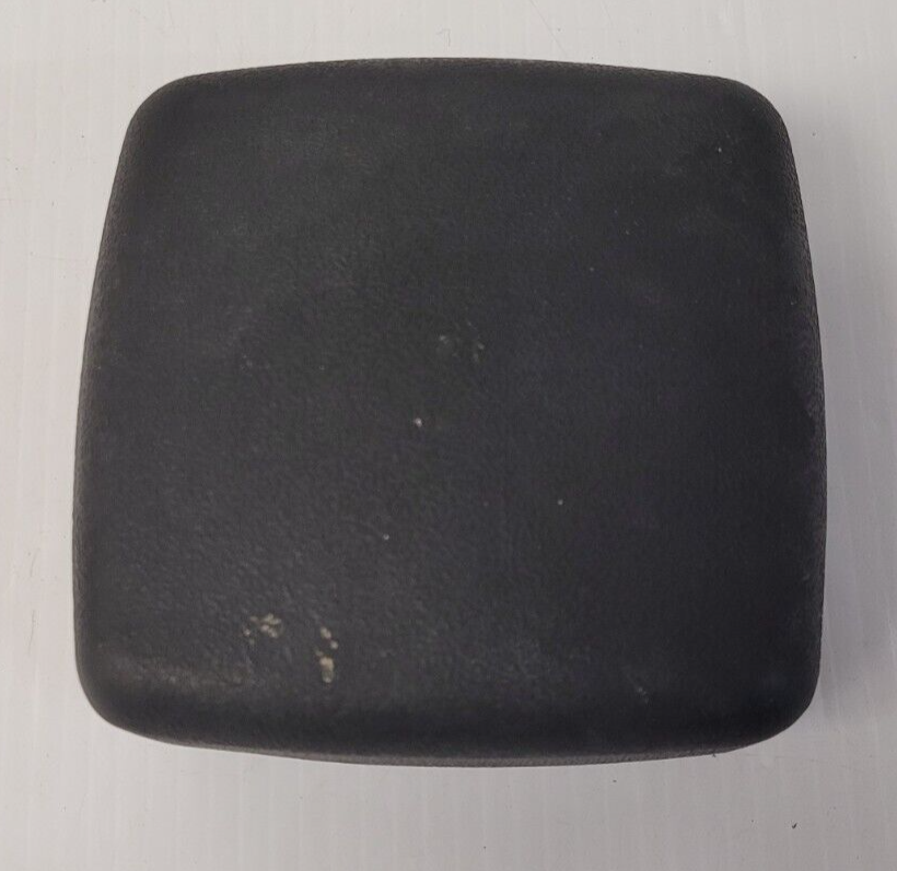 (N76359-6) Replacement Cushion for Carpet Kicker