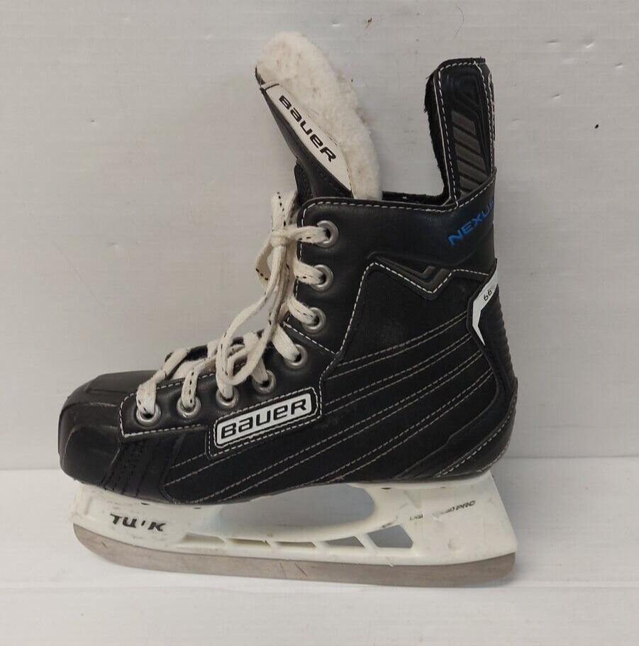 (NI-9424) Bauer Nexus 66 Hockey Skates Youth Sz: 3