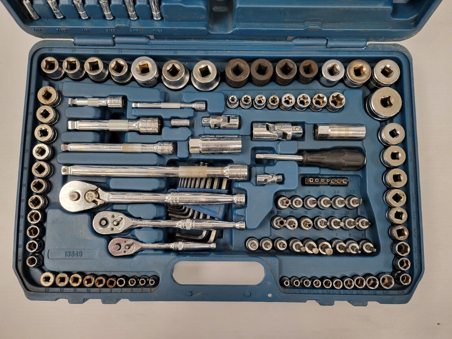 (49960-1) Signet 13849 Socket Set