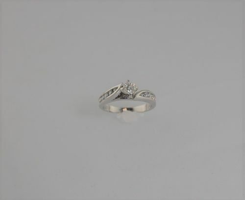 (I-2318-641) BAGUE DIAMANT MULTIPIERRES EN OR BLANC 14K