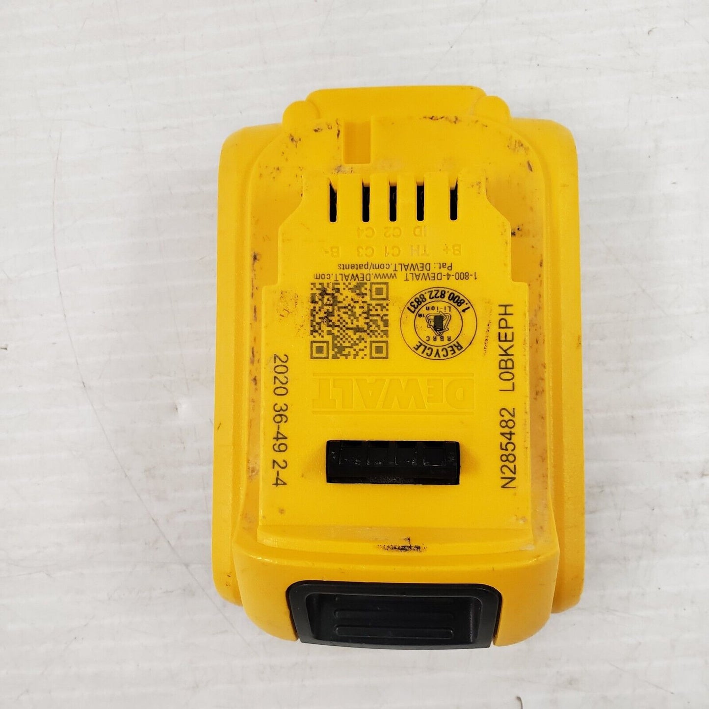 (I-34475) Dewalt DCB203 20V 2.0AH Battery