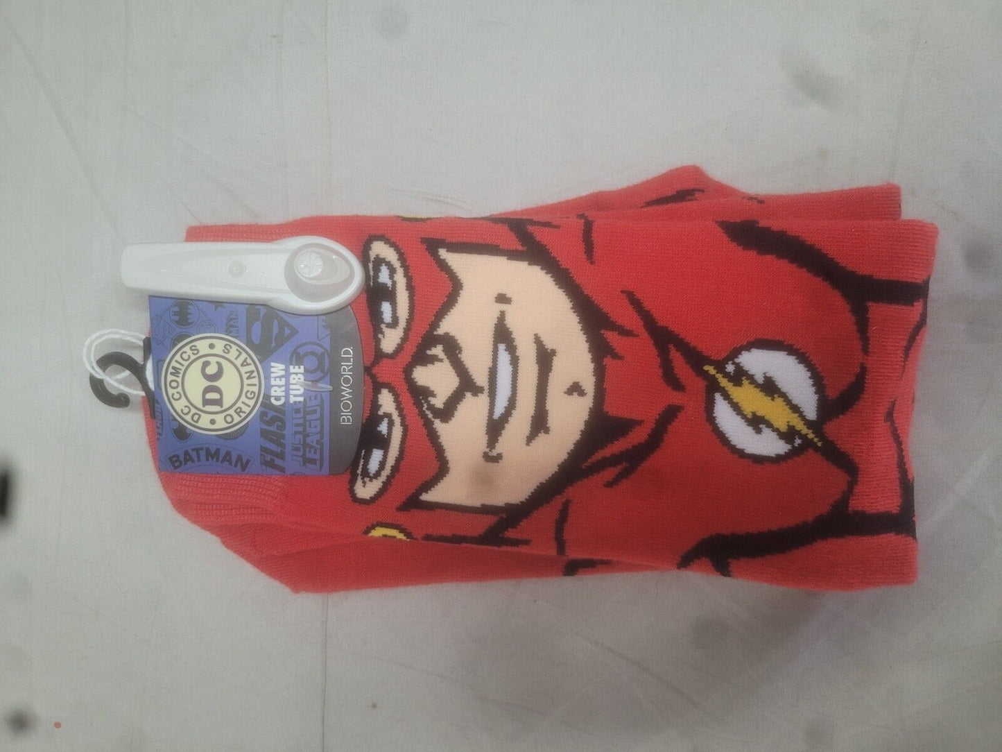 Bioworld DC Comics Men's Flash knee high socks