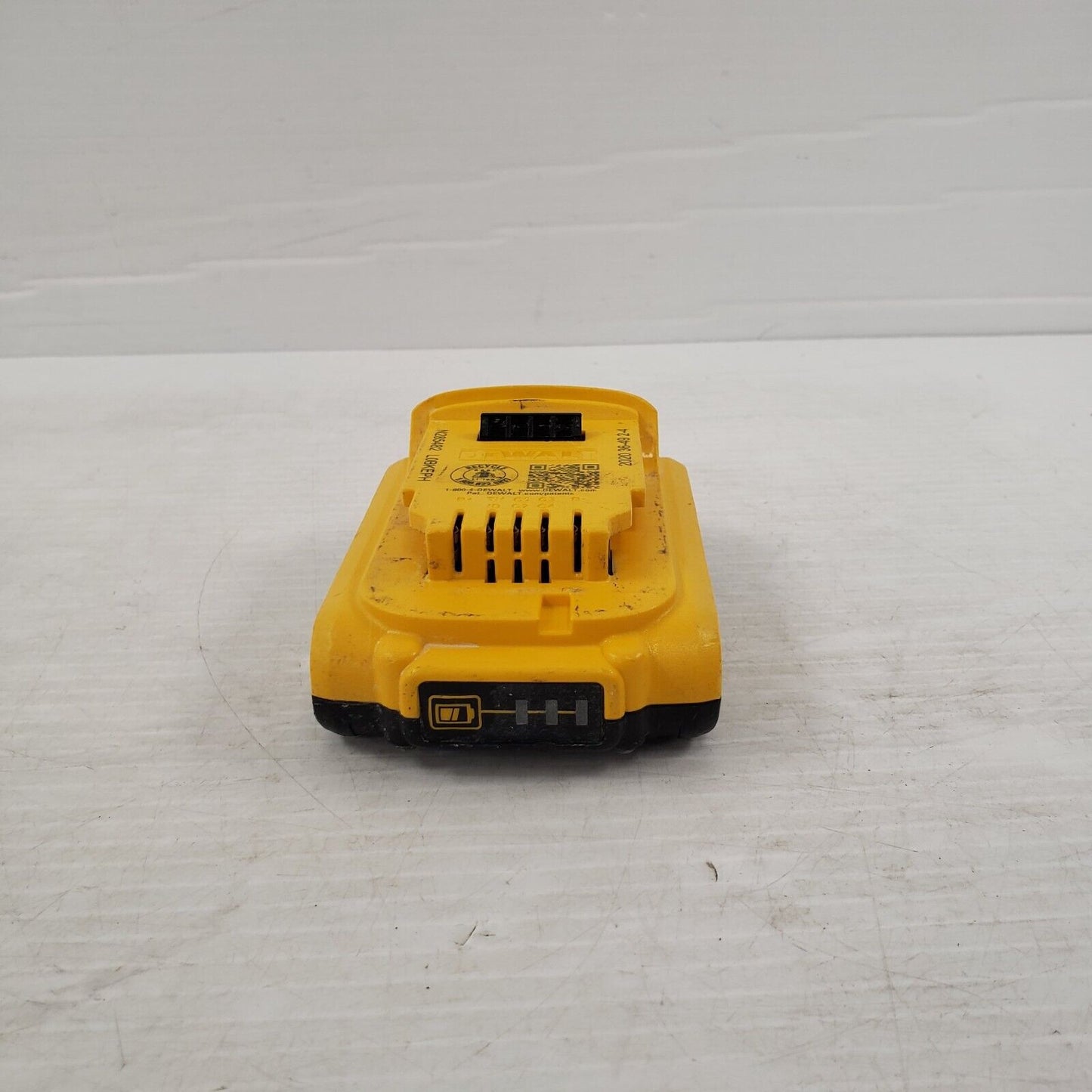 (I-34475) Dewalt DCB203 20V 2.0AH Battery