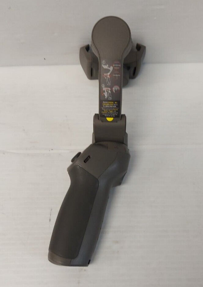 (N81267-3) Cardan DJI Osmo Mobile 3 OF100