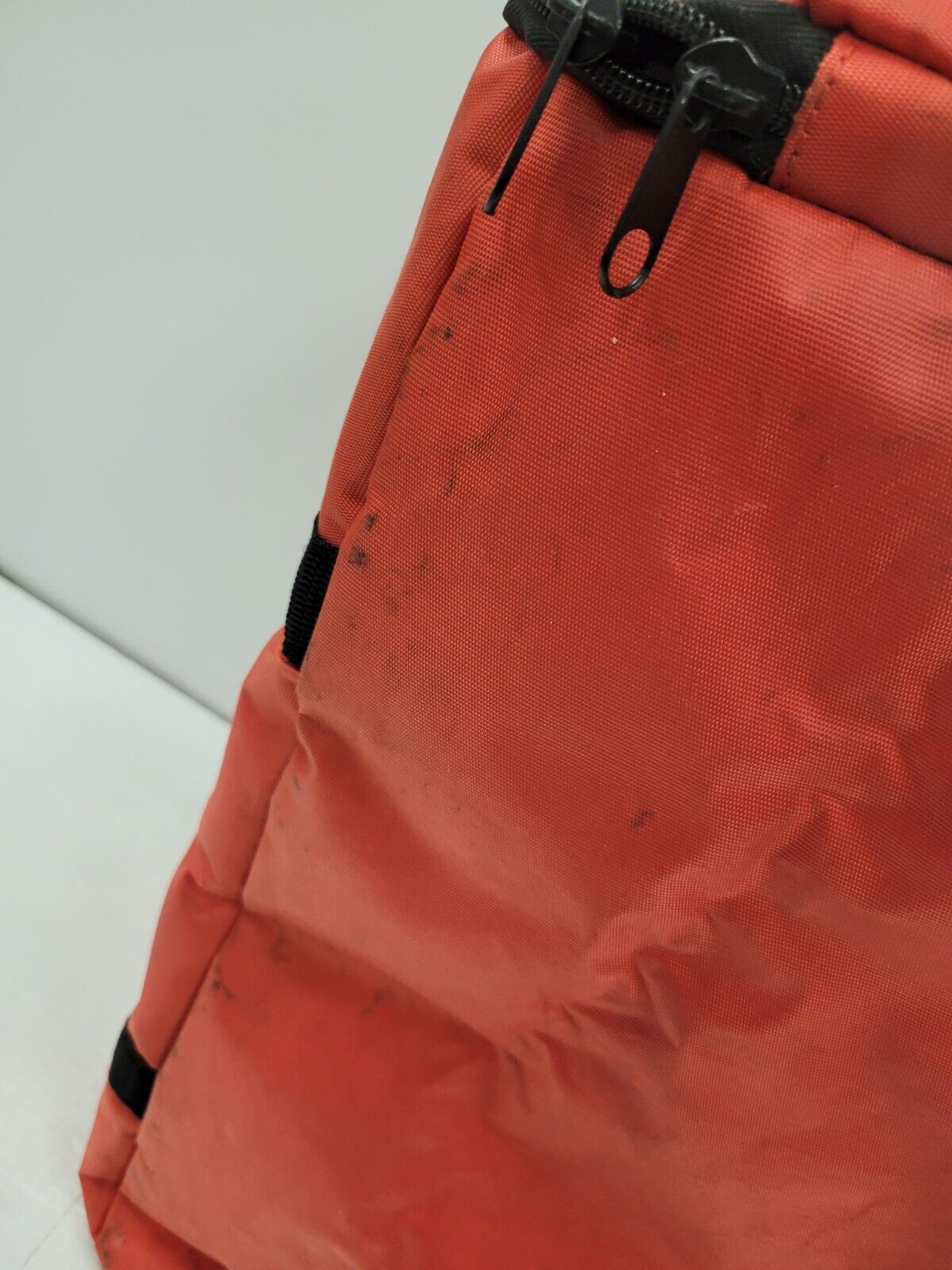 (54527-3B) Sacs de livraison de nourriture Rubber Maid